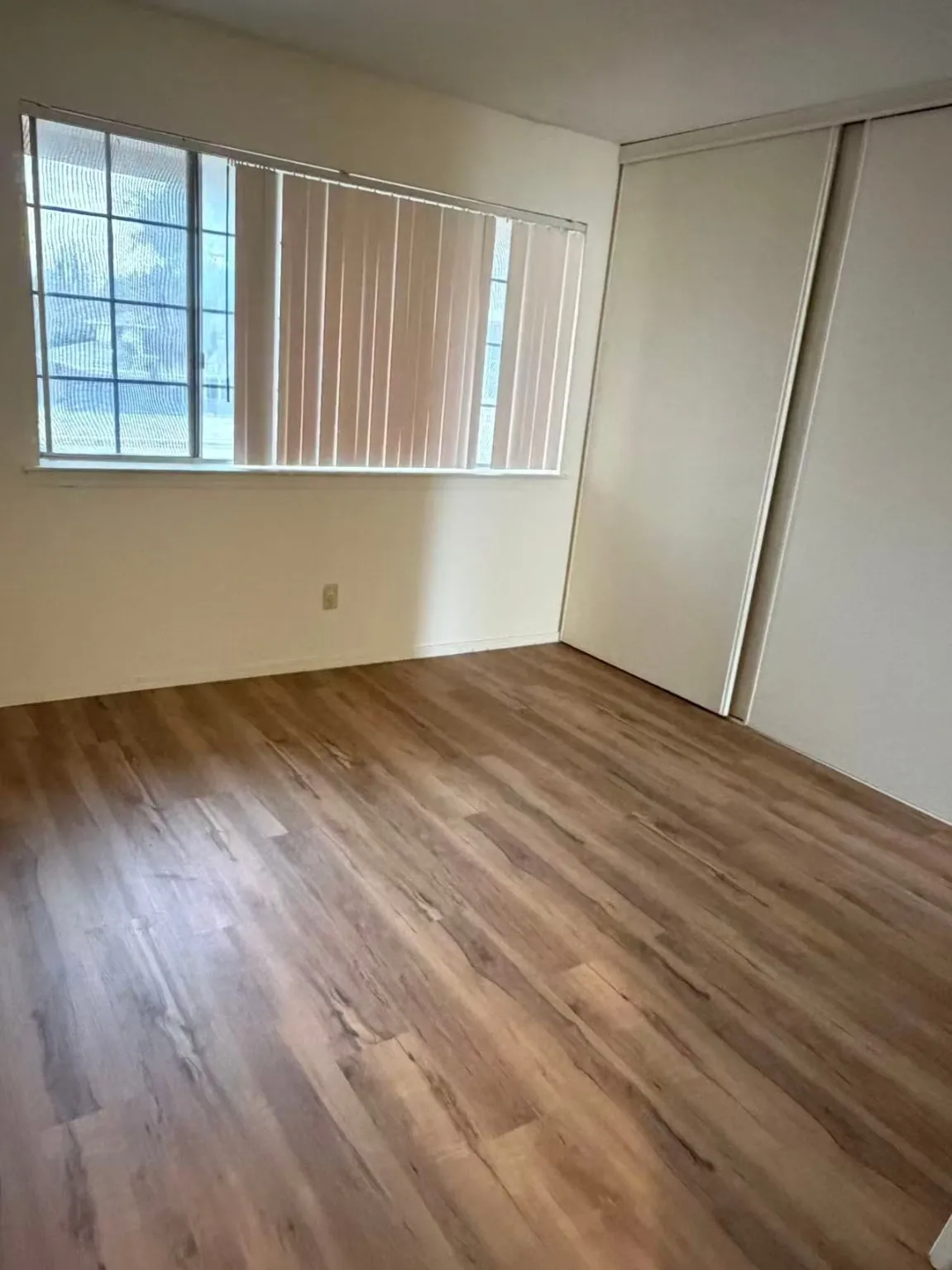 Townhouse For Sale in Dallas County , 2113 Trellis Place, Richardson, Texas 75081, 3 Bedrooms, 2 Bathrooms, Garage spaces, 1,320 Sqft, built in 1973, Price $223,000, mls#21164052, Real Estate Agent in Richardson, Homes For Sale in Dallas county, Homes For Sale in Richardson, Realtor in Richardson Texas, Real Estate Brokerage Independent Realty Texas, Luminita Cordes Realtor