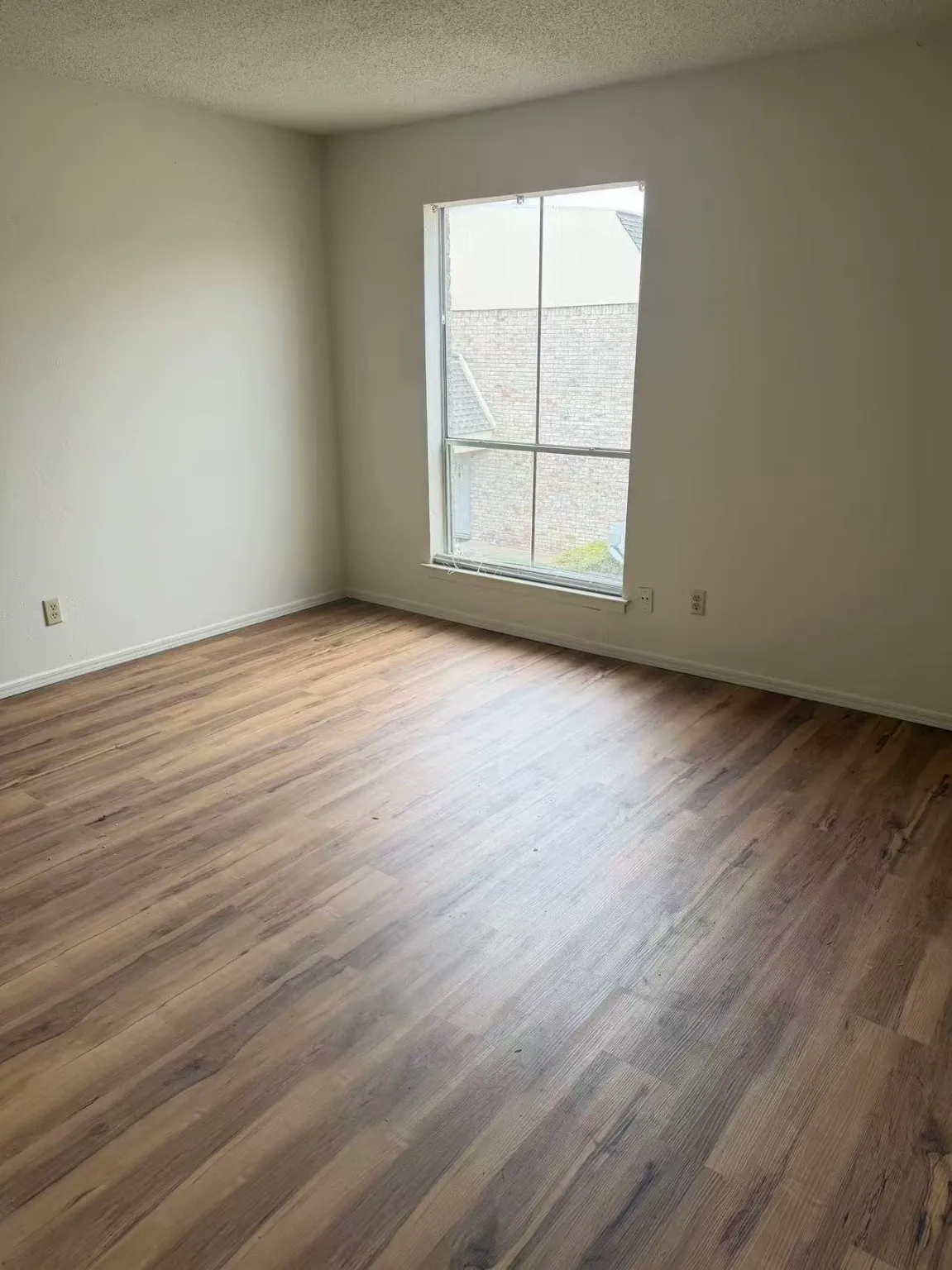 Townhouse For Sale in Dallas County , 2113 Trellis Place, Richardson, Texas 75081, 3 Bedrooms, 2 Bathrooms, Garage spaces, 1,320 Sqft, built in 1973, Price $223,000, mls#21164052, Real Estate Agent in Richardson, Homes For Sale in Dallas county, Homes For Sale in Richardson, Realtor in Richardson Texas, Real Estate Brokerage Independent Realty Texas, Luminita Cordes Realtor