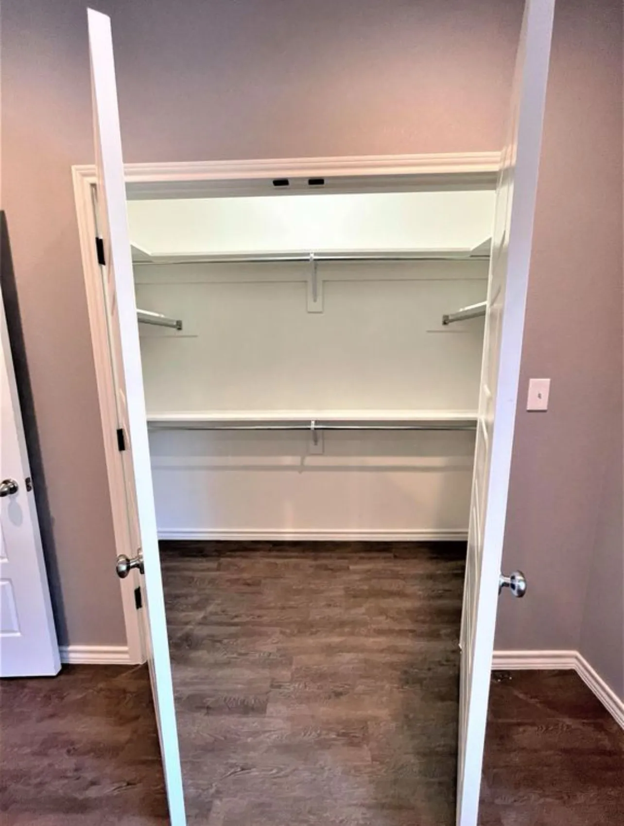 For Sale in Bowie County , 806 W 32nd Street, Texarkana, Texas 75503, 12 Bedrooms, 18 Bathrooms, Garage spaces, 0 Sqft, built in 2020, Preowned, Price $875,000, mls#21133419, Real Estate Agent in Texarkana, Homes For Sale in Bowie county, Homes For Sale in Texarkana, Realtor in Texarkana Texas, Real Estate Brokerage Independent Realty Texas, Luminita Cordes Realtor