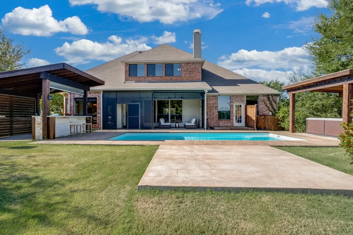 Single Family Residence For Sale in Collin County , 2890 Forest Drive, Celina, Texas 75009, 5 Bedroom, 5 Bathroom, 5 Garage spaces, 3,861 Sqft, built in 2005, mls#21163425, Real Estate Agent in Celina, Homes For Sale in Collin county, Homes For Sale in Celina, Realtor in Celina Texas, Real Estate Brokerage Independent Realty Texas, Luminita Cordes Realtor