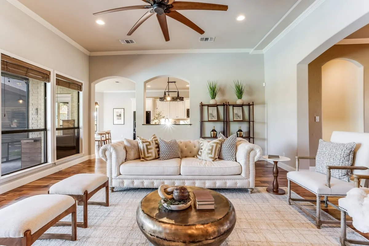 Single Family Residence For Sale in Collin County , 2890 Forest Drive, Celina, Texas 75009, 5 Bedroom, 5 Bathroom, 5 Garage spaces, 3,861 Sqft, built in 2005, mls#21163425, Real Estate Agent in Celina, Homes For Sale in Collin county, Homes For Sale in Celina, Realtor in Celina Texas, Real Estate Brokerage Independent Realty Texas, Luminita Cordes Realtor