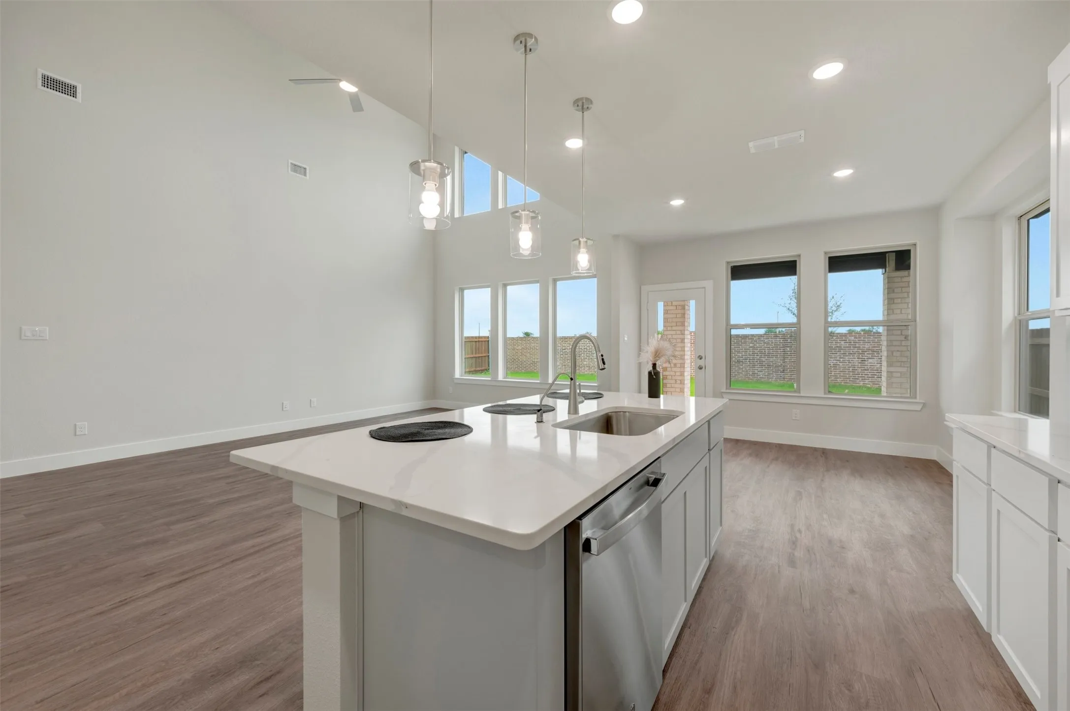 Single Family Residence For Sale in Denton County , 1116 Hitching Post Way, Oak Point, Texas 75068, 4 Bedroom, 4 Bathroom, 2 Garage spaces, 3,176 Sqft, built in 2026, New Construction - Complete, mls#21164254, Real Estate Agent in Oak Point, Homes For Sale in Denton county, Homes For Sale in Oak Point, Realtor in Oak Point Texas, Real Estate Brokerage Independent Realty Texas, Luminita Cordes Realtor