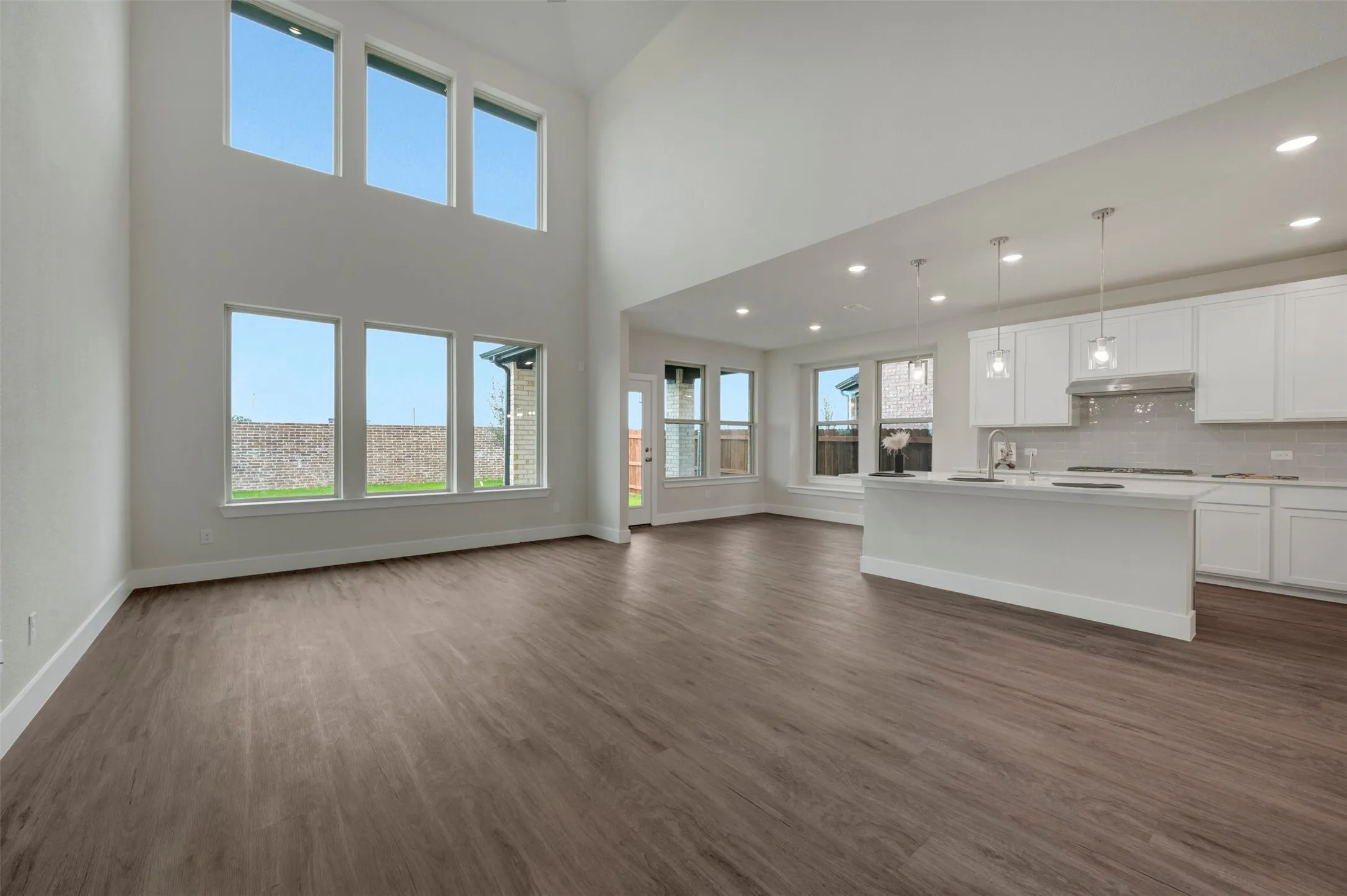 Single Family Residence For Sale in Denton County , 1116 Hitching Post Way, Oak Point, Texas 75068, 4 Bedroom, 4 Bathroom, 2 Garage spaces, 3,176 Sqft, built in 2026, New Construction - Complete, mls#21164254, Real Estate Agent in Oak Point, Homes For Sale in Denton county, Homes For Sale in Oak Point, Realtor in Oak Point Texas, Real Estate Brokerage Independent Realty Texas, Luminita Cordes Realtor