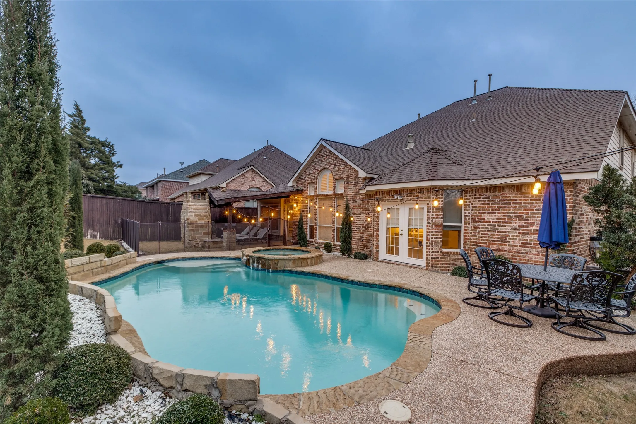 Single Family Residence For Sale in Denton County , 4511 Glen Heather Drive, Frisco, Texas 75034, 4 Bedroom, 3 Bathroom, 2 Garage spaces, 3,505 Sqft, built in 2000, Preowned, mls#21163980, Real Estate Agent in Frisco, Homes For Sale in Denton county, Homes For Sale in Frisco, Realtor in Frisco Texas, Real Estate Brokerage Independent Realty Texas, Luminita Cordes Realtor