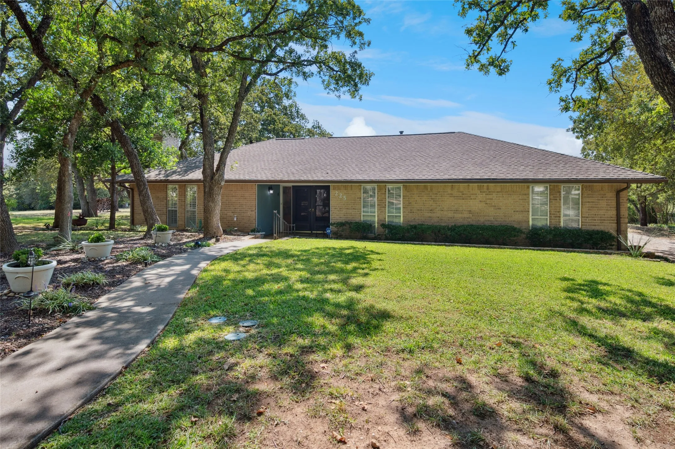 Improved Land For Sale in Tarrant County , 225 Timberline Lane, Southlake, Texas 76092, 0, 0, Garage spaces, 0 Sqft, built in 1973, mls#21164377, Real Estate Agent in Southlake, Homes For Sale in Tarrant county, Homes For Sale in Southlake, Realtor in Southlake Texas, Real Estate Brokerage Independent Realty Texas, Luminita Cordes Realtor
