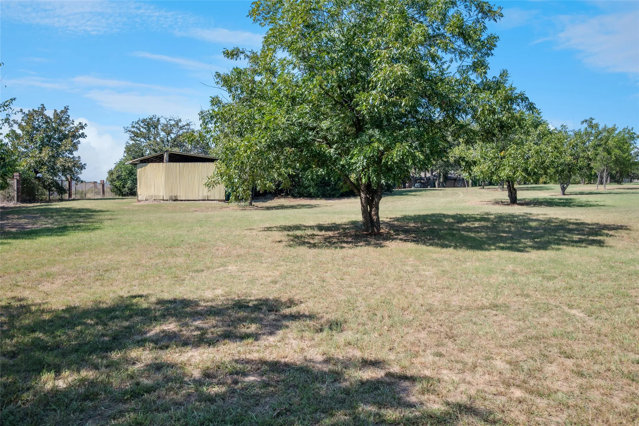 Improved Land For Sale in Tarrant County , 225 Timberline Lane, Southlake, Texas 76092, 0, 0, Garage spaces, 0 Sqft, built in 1973, mls#21164377, Real Estate Agent in Southlake, Homes For Sale in Tarrant county, Homes For Sale in Southlake, Realtor in Southlake Texas, Real Estate Brokerage Independent Realty Texas, Luminita Cordes Realtor