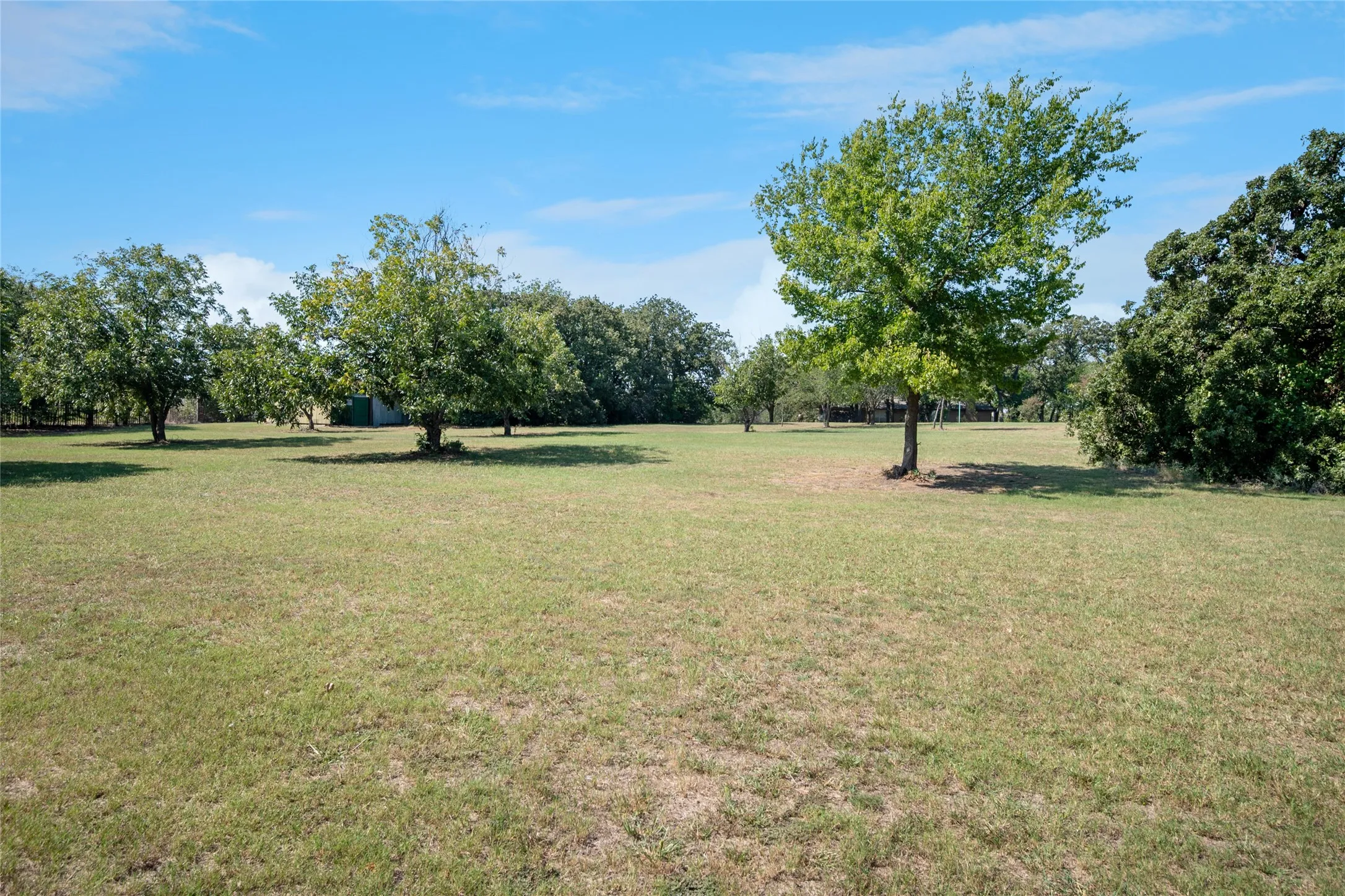 Improved Land For Sale in Tarrant County , 225 Timberline Lane, Southlake, Texas 76092, 0, 0, Garage spaces, 0 Sqft, built in 1973, mls#21164377, Real Estate Agent in Southlake, Homes For Sale in Tarrant county, Homes For Sale in Southlake, Realtor in Southlake Texas, Real Estate Brokerage Independent Realty Texas, Luminita Cordes Realtor