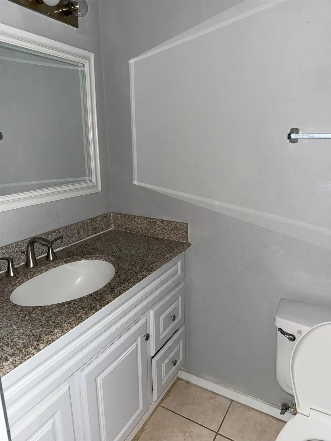 Townhouse For Rent in Denton County , 732 W Collins Street, Denton, Texas 76201, 3 Bedrooms, 2 Bathrooms, Garage spaces, 1,088 Sqft, built in 1984, Preowned, Price $1,850, mls#21164367, Real Estate Agent in Denton, Homes For Rent in Denton county, Homes For Rent in Denton, Realtor in Denton Texas, Real Estate Brokerage Independent Realty Texas, Luminita Cordes Realtor
