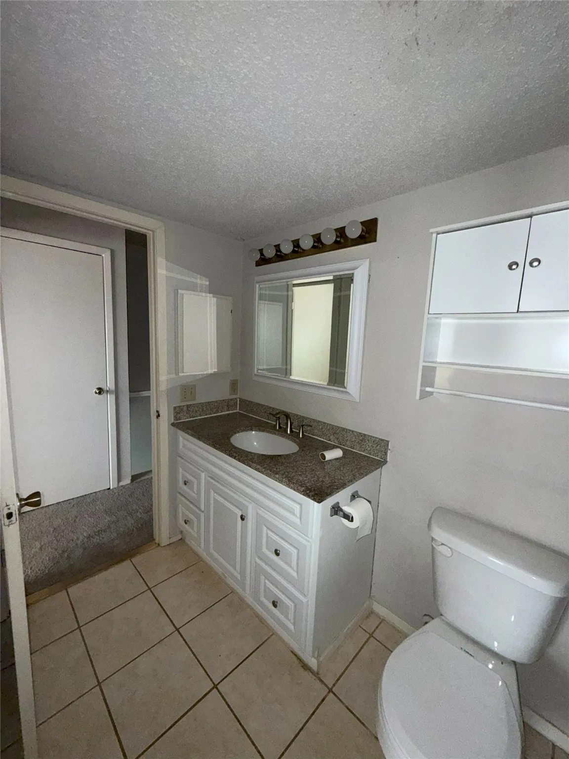 Townhouse For Rent in Denton County , 732 W Collins Street, Denton, Texas 76201, 3 Bedrooms, 2 Bathrooms, Garage spaces, 1,088 Sqft, built in 1984, Preowned, Price $1,850, mls#21164367, Real Estate Agent in Denton, Homes For Rent in Denton county, Homes For Rent in Denton, Realtor in Denton Texas, Real Estate Brokerage Independent Realty Texas, Luminita Cordes Realtor