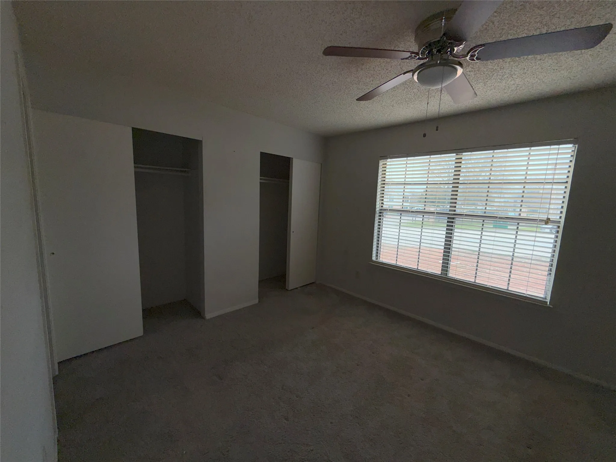 Townhouse For Rent in Denton County , 732 W Collins Street, Denton, Texas 76201, 3 Bedrooms, 2 Bathrooms, Garage spaces, 1,088 Sqft, built in 1984, Preowned, Price $1,850, mls#21164367, Real Estate Agent in Denton, Homes For Rent in Denton county, Homes For Rent in Denton, Realtor in Denton Texas, Real Estate Brokerage Independent Realty Texas, Luminita Cordes Realtor