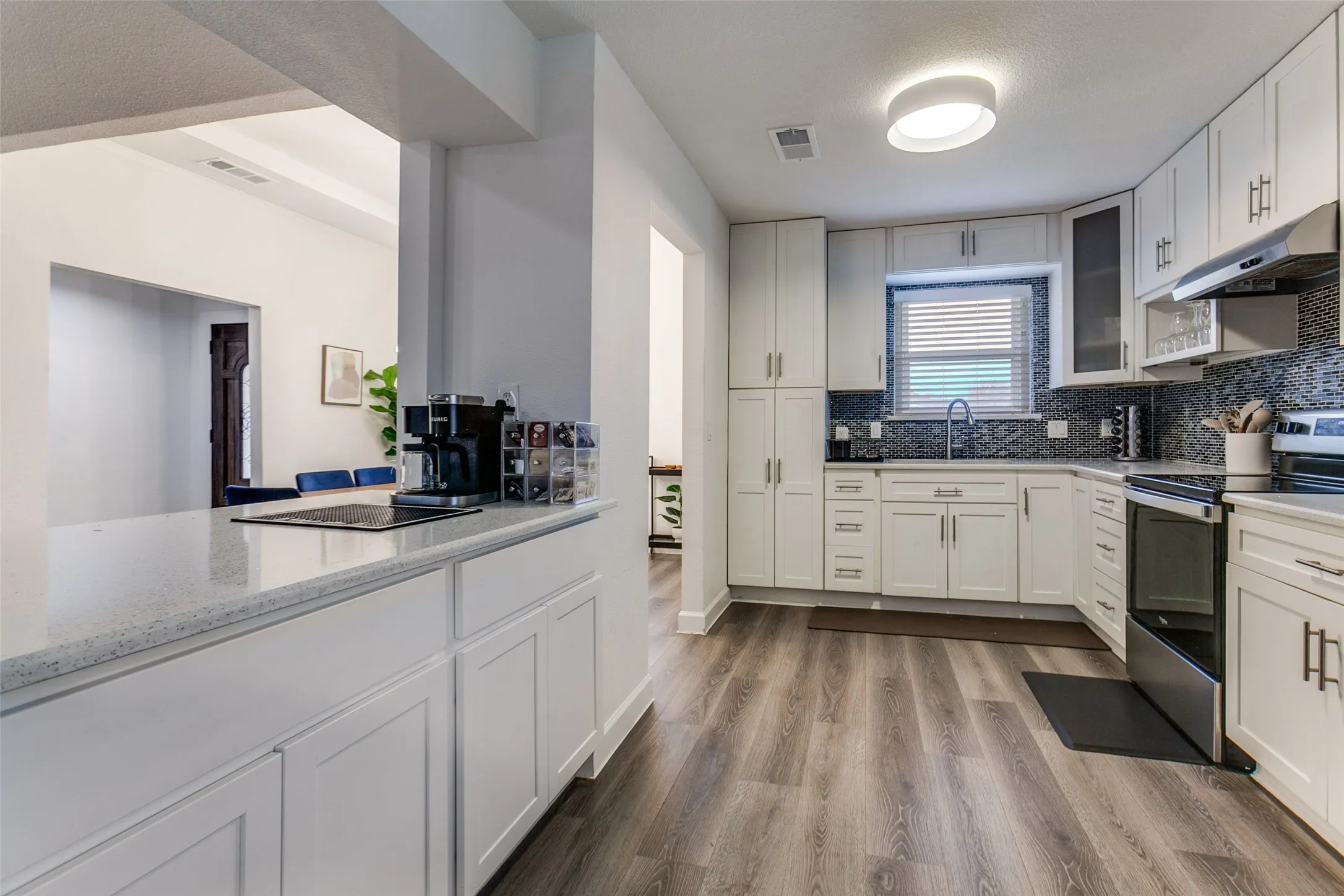 Spacious kitchen