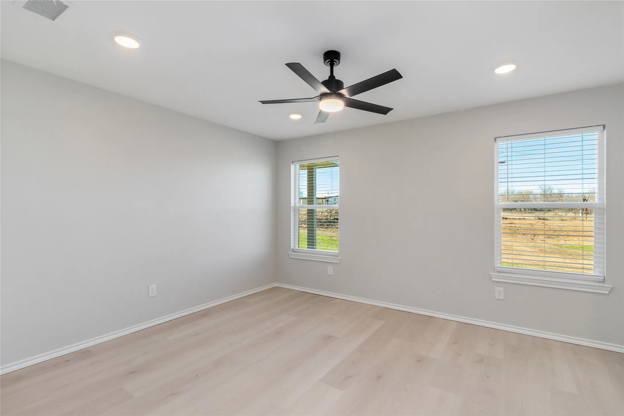 Single Family Residence For Sale in Coleman County , 913 E 3RD Street, Coleman, Texas 76834, 3 Bedroom, 2 Bathroom, 2 Garage spaces, 1,491 Sqft, built in 2025, New Construction - Complete, mls#21164506, Real Estate Agent in Coleman, Homes For Sale in Coleman county, Homes For Sale in Coleman, Realtor in Coleman Texas, Real Estate Brokerage Independent Realty Texas, Luminita Cordes Realtor