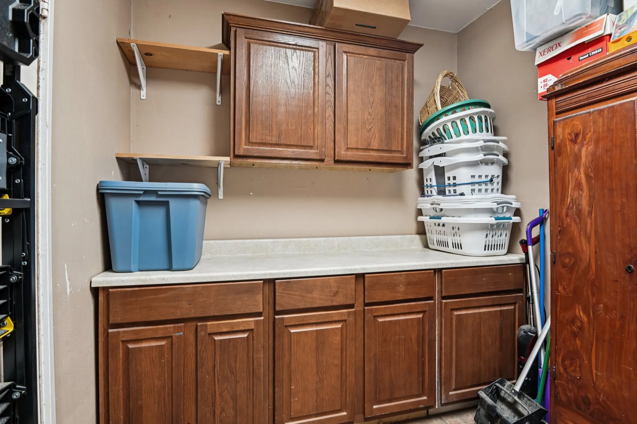 Single Family Residence For Sale in Tarrant County , 7008 Briley Drive, North Richland Hills, Texas 76180, 3 Bedroom, 1 Bathroom, Garage spaces, 1,504 Sqft, built in 1952, Preowned, mls#21163335, Real Estate Agent in North Richland Hills, Homes For Sale in Tarrant county, Homes For Sale in North Richland Hills, Realtor in North Richland Hills Texas, Real Estate Brokerage Independent Realty Texas, Luminita Cordes Realtor