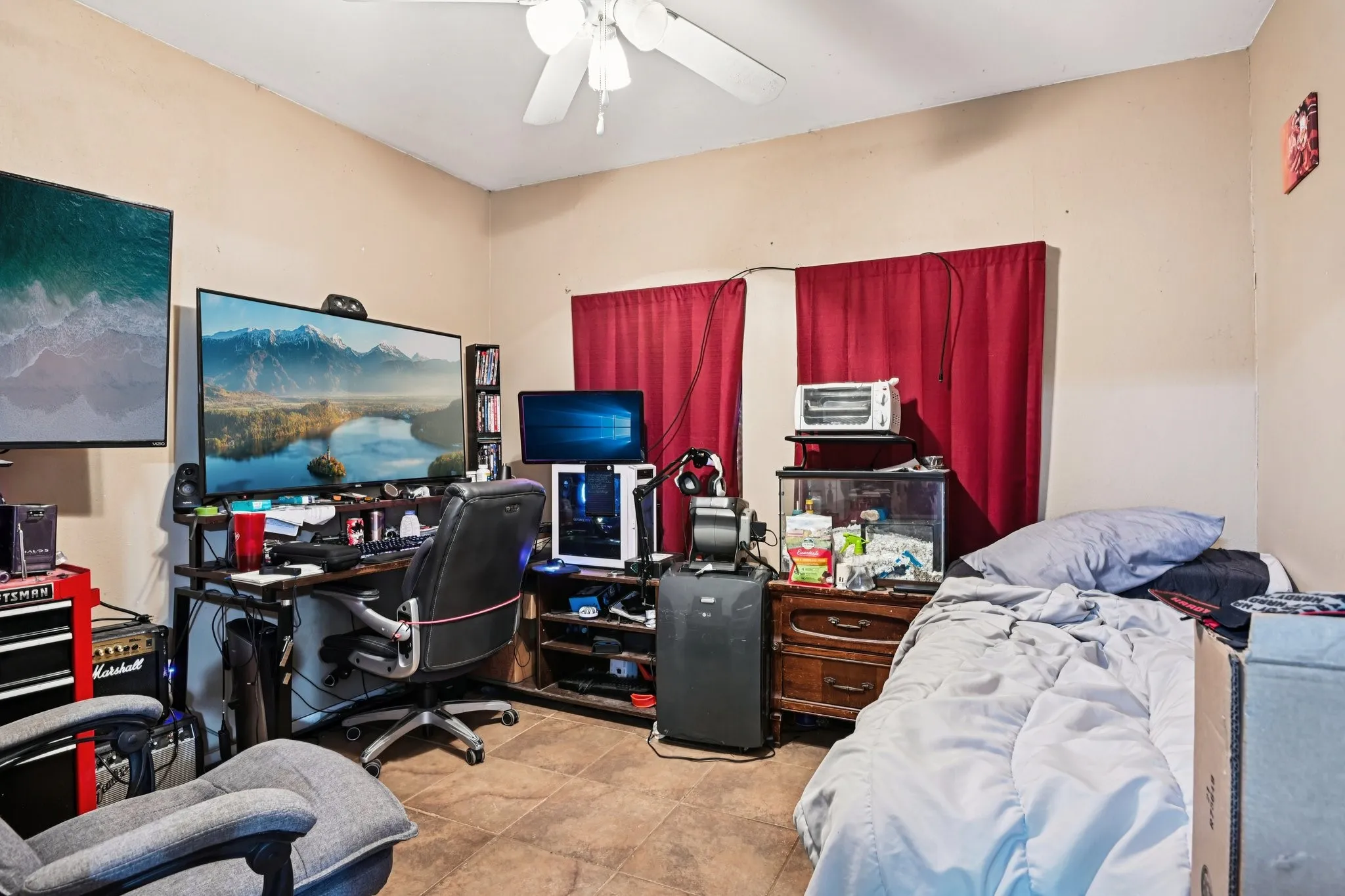 Single Family Residence For Sale in Tarrant County , 7008 Briley Drive, North Richland Hills, Texas 76180, 3 Bedroom, 1 Bathroom, Garage spaces, 1,504 Sqft, built in 1952, Preowned, mls#21163335, Real Estate Agent in North Richland Hills, Homes For Sale in Tarrant county, Homes For Sale in North Richland Hills, Realtor in North Richland Hills Texas, Real Estate Brokerage Independent Realty Texas, Luminita Cordes Realtor