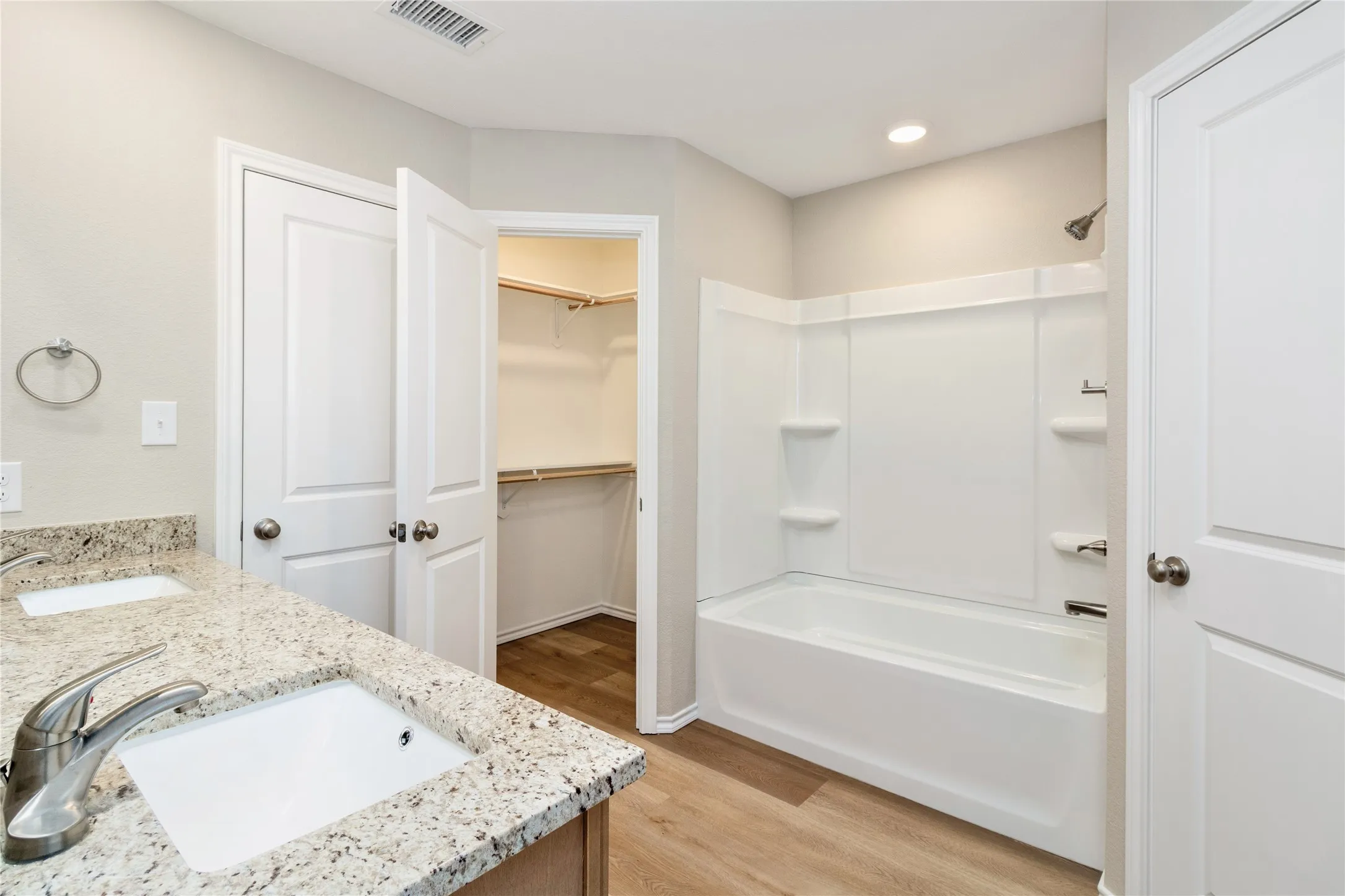 Single Family Residence For Sale in Coleman County , 807 Bella Blvd Street, Coleman, Texas 76834, 3 Bedroom, 2 Bathroom, 2 Garage spaces, 1,491 Sqft, built in 2025, New Construction - Complete, mls#21164522, Real Estate Agent in Coleman, Homes For Sale in Coleman county, Homes For Sale in Coleman, Realtor in Coleman Texas, Real Estate Brokerage Independent Realty Texas, Luminita Cordes Realtor