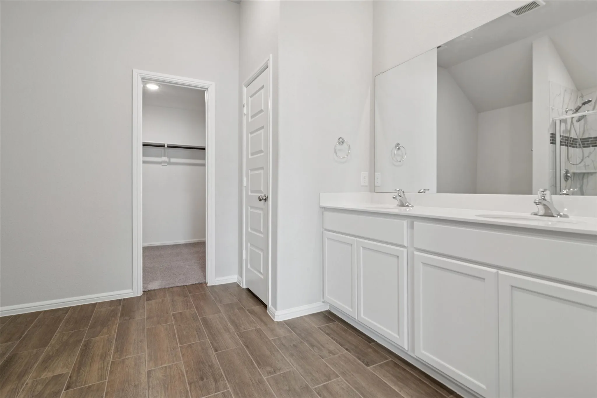 Single Family Residence For Sale in Denton County , 13068 Mizell Lane, Providence Village, Texas 76227, 4 Bedrooms, 3 Bathrooms, 2 Garage spaces, 2,224 Sqft, built in 2023, Preowned, Price $380,000, mls#21164458, Real Estate Agent in Providence Village, Homes For Sale in Denton county, Homes For Sale in Providence Village, Realtor in Providence Village Texas, Real Estate Brokerage Independent Realty Texas, Luminita Cordes Realtor