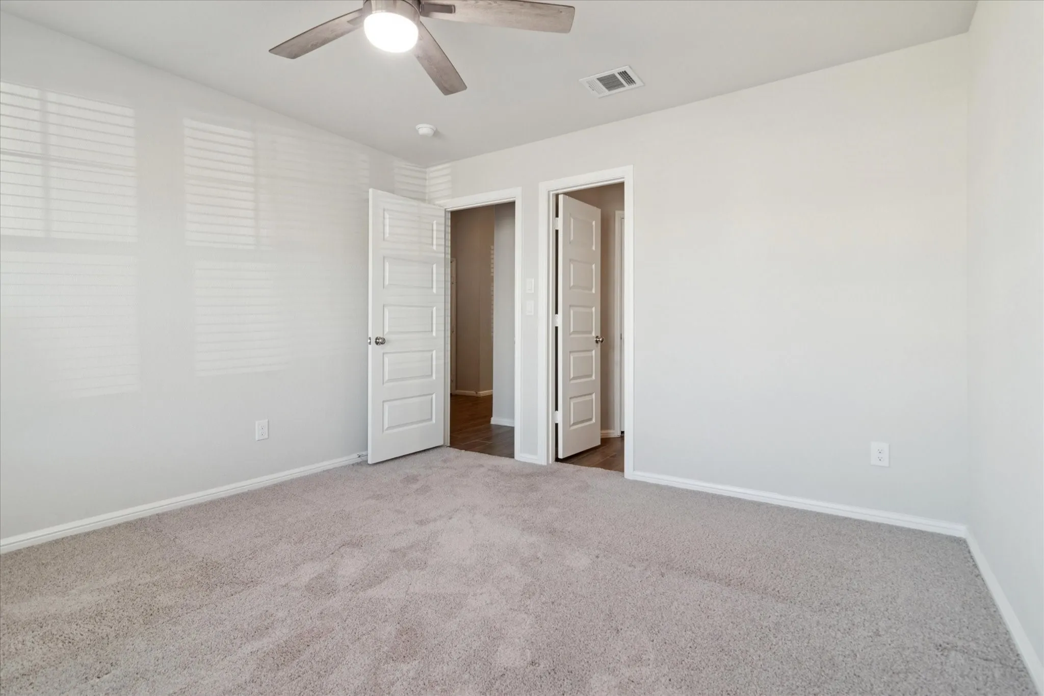 Single Family Residence For Sale in Denton County , 13068 Mizell Lane, Providence Village, Texas 76227, 4 Bedrooms, 3 Bathrooms, 2 Garage spaces, 2,224 Sqft, built in 2023, Preowned, Price $380,000, mls#21164458, Real Estate Agent in Providence Village, Homes For Sale in Denton county, Homes For Sale in Providence Village, Realtor in Providence Village Texas, Real Estate Brokerage Independent Realty Texas, Luminita Cordes Realtor