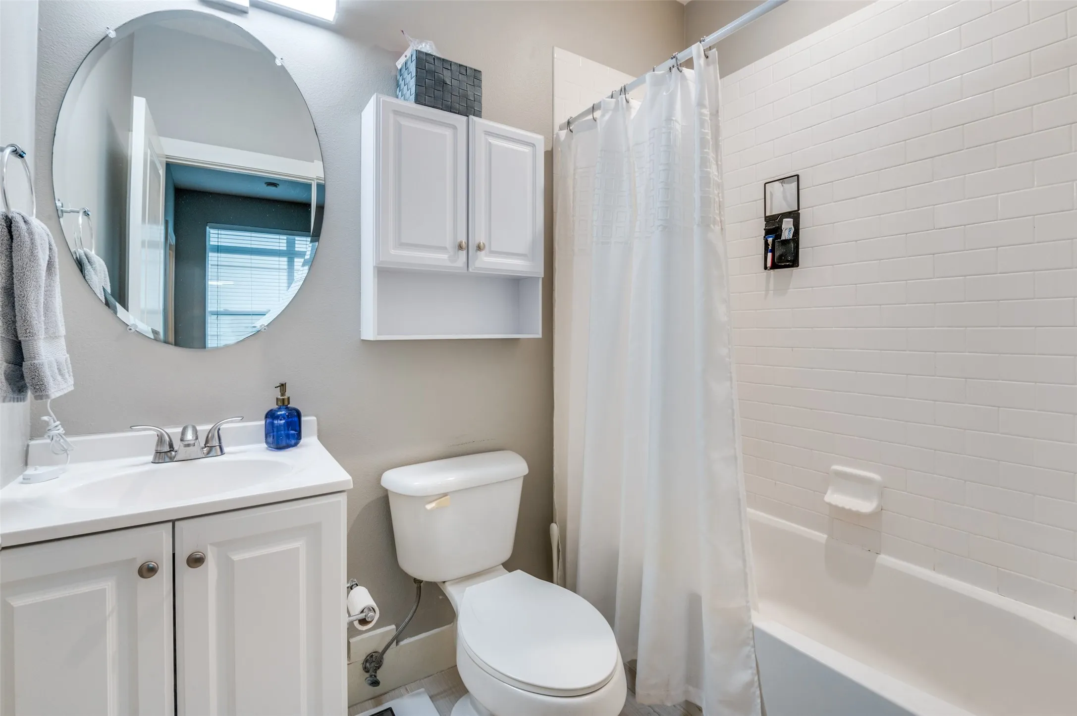 Condominium For Sale in Dallas County , 5618 Lindell Avenue 7, Dallas, Texas 75206, 2 Bedroom, 3 Bathroom, 2 Garage spaces, 1,640 Sqft, built in 2008, mls#21163400, Real Estate Agent in Dallas, Homes For Sale in Dallas county, Homes For Sale in Dallas, Realtor in Dallas Texas, Real Estate Brokerage Independent Realty Texas, Luminita Cordes Realtor