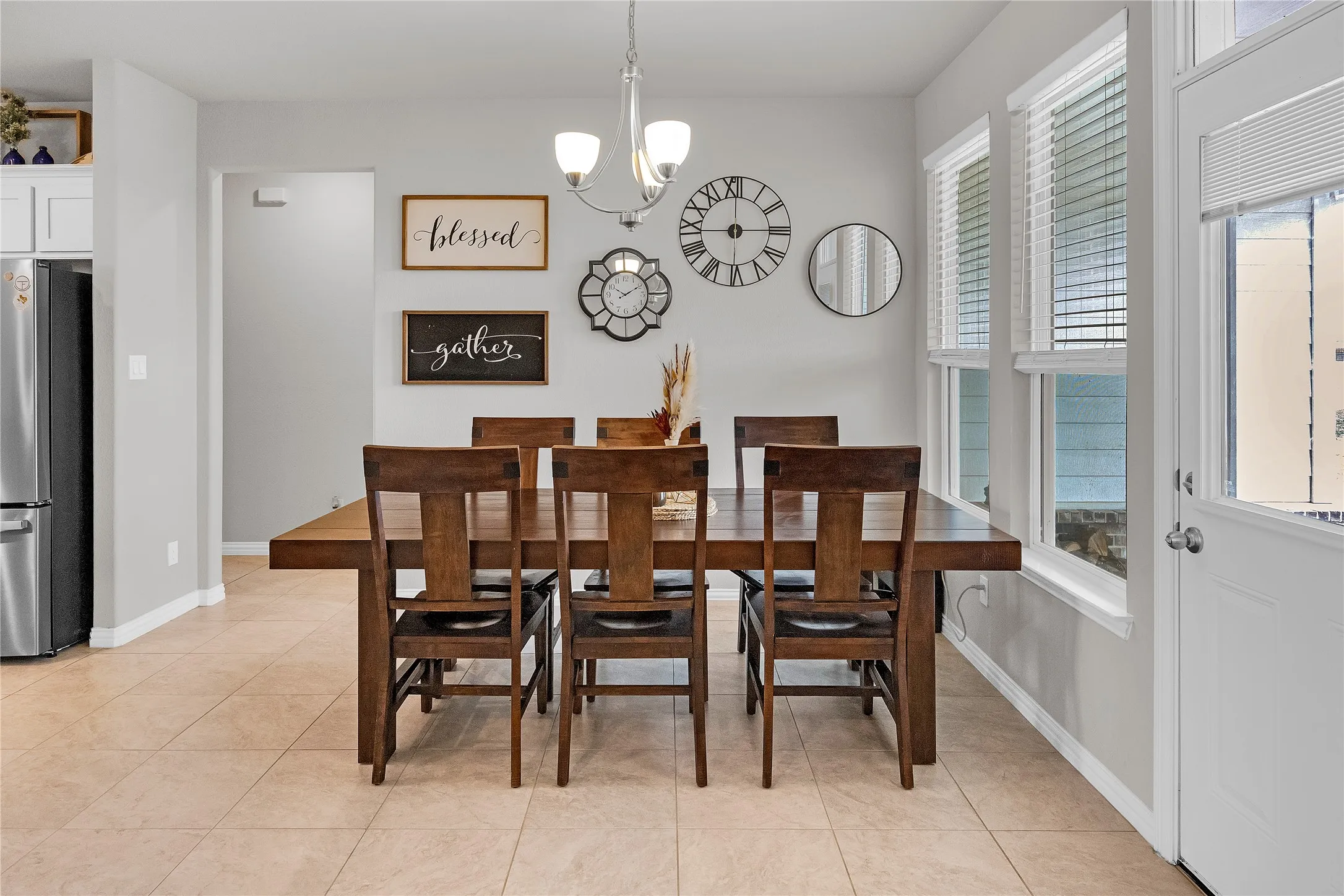 Single Family Residence For Sale in Johnson County , 308 Olde Knoll Place, Rio Vista, Texas 76093, 3 Bedrooms, 2 Bathrooms, 2 Garage spaces, 2,241 Sqft, built in 2022, Price $478,000, mls#21164130, Real Estate Agent in Rio Vista, Homes For Sale in Johnson county, Homes For Sale in Rio Vista, Realtor in Rio Vista Texas, Real Estate Brokerage Independent Realty Texas, Luminita Cordes Realtor
