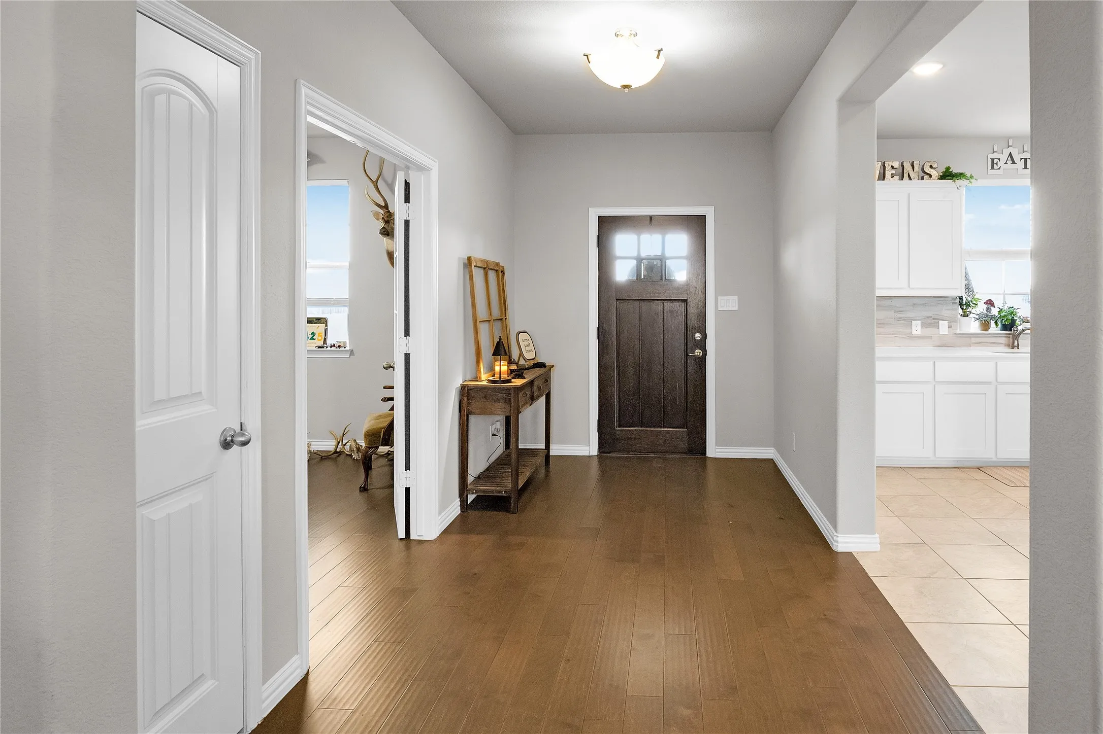 Single Family Residence For Sale in Johnson County , 308 Olde Knoll Place, Rio Vista, Texas 76093, 3 Bedrooms, 2 Bathrooms, 2 Garage spaces, 2,241 Sqft, built in 2022, Price $478,000, mls#21164130, Real Estate Agent in Rio Vista, Homes For Sale in Johnson county, Homes For Sale in Rio Vista, Realtor in Rio Vista Texas, Real Estate Brokerage Independent Realty Texas, Luminita Cordes Realtor