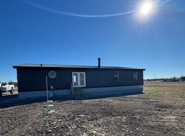 Mobile Home For Sale in Hunt County , 8391 Alice Circle, Quinlan, Texas 75474, 3 Bedroom, 2 Bathroom, Garage spaces, 1,608 Sqft, built in 1999, Unknown, mls#21158158, Real Estate Agent in Quinlan, Homes For Sale in Hunt county, Homes For Sale in Quinlan, Realtor in Quinlan Texas, Real Estate Brokerage Independent Realty Texas, Luminita Cordes Realtor