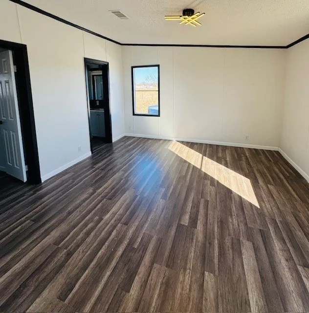 Mobile Home For Sale in Hunt County , 8391 Alice Circle, Quinlan, Texas 75474, 3 Bedroom, 2 Bathroom, Garage spaces, 1,608 Sqft, built in 1999, Unknown, mls#21158158, Real Estate Agent in Quinlan, Homes For Sale in Hunt county, Homes For Sale in Quinlan, Realtor in Quinlan Texas, Real Estate Brokerage Independent Realty Texas, Luminita Cordes Realtor