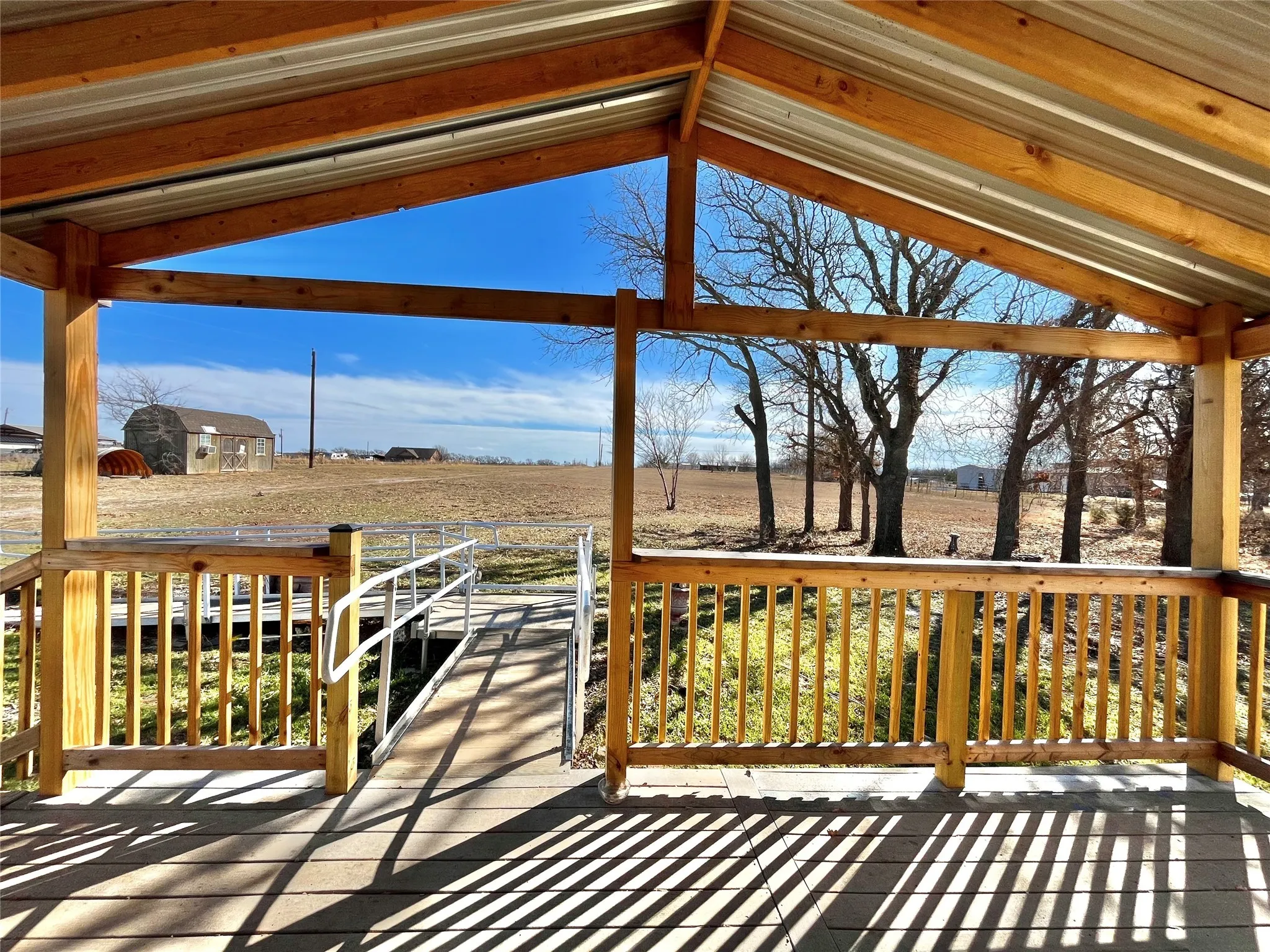 Mobile Home For Sale in Wise County , 258 PR 2698, Alvord, Texas 76225, 3 Bedroom, 2 Bathroom, Garage spaces, 1,536 Sqft, built in 1999, Preowned, Price $274,000, mls#21162823, Real Estate Agent in Alvord, Homes For Sale in Wise county, Homes For Sale in Alvord, Realtor in Alvord Texas, Real Estate Brokerage Independent Realty Texas, Luminita Cordes Realtor
