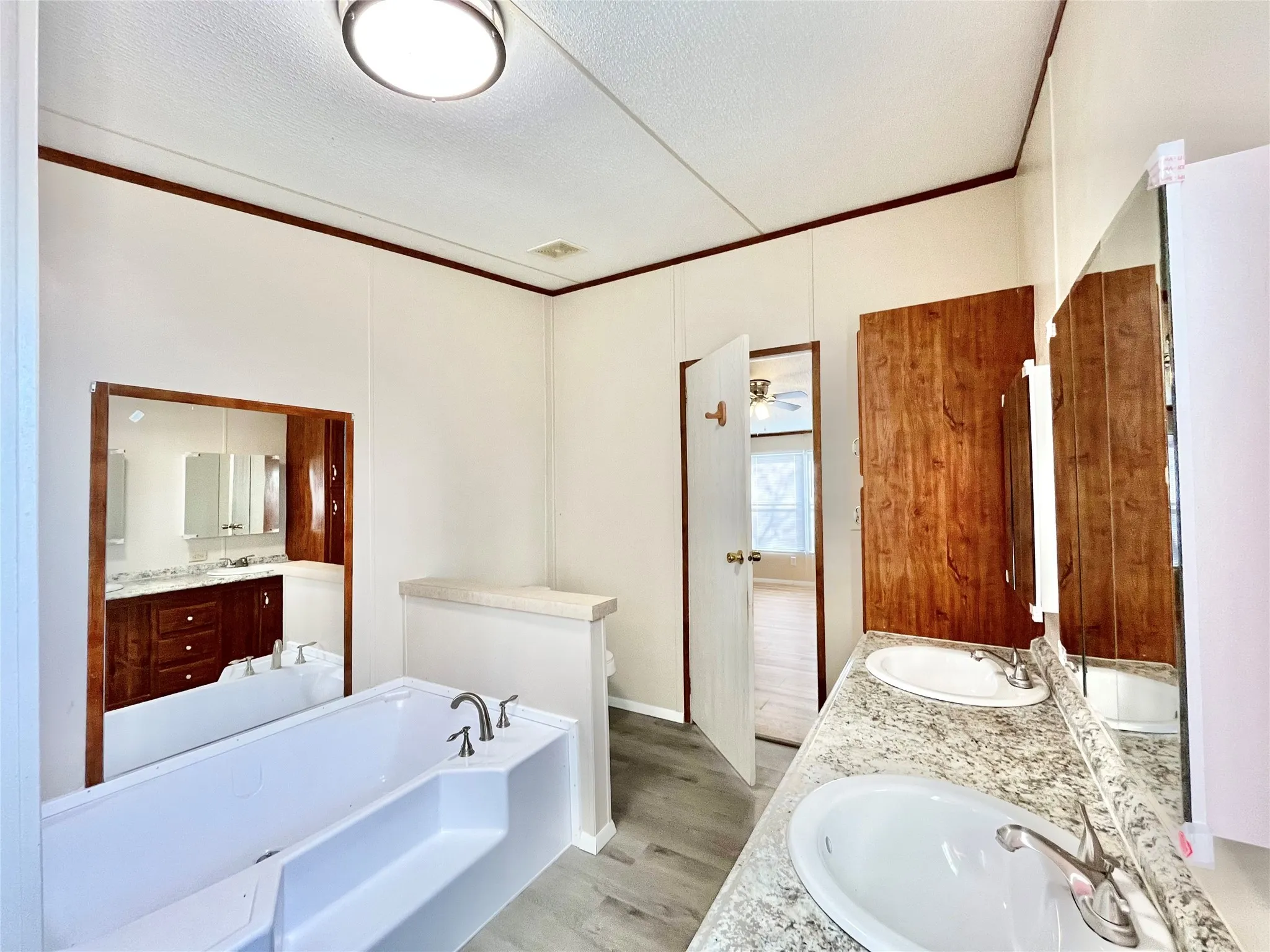 Mobile Home For Sale in Wise County , 258 PR 2698, Alvord, Texas 76225, 3 Bedroom, 2 Bathroom, Garage spaces, 1,536 Sqft, built in 1999, Preowned, Price $274,000, mls#21162823, Real Estate Agent in Alvord, Homes For Sale in Wise county, Homes For Sale in Alvord, Realtor in Alvord Texas, Real Estate Brokerage Independent Realty Texas, Luminita Cordes Realtor