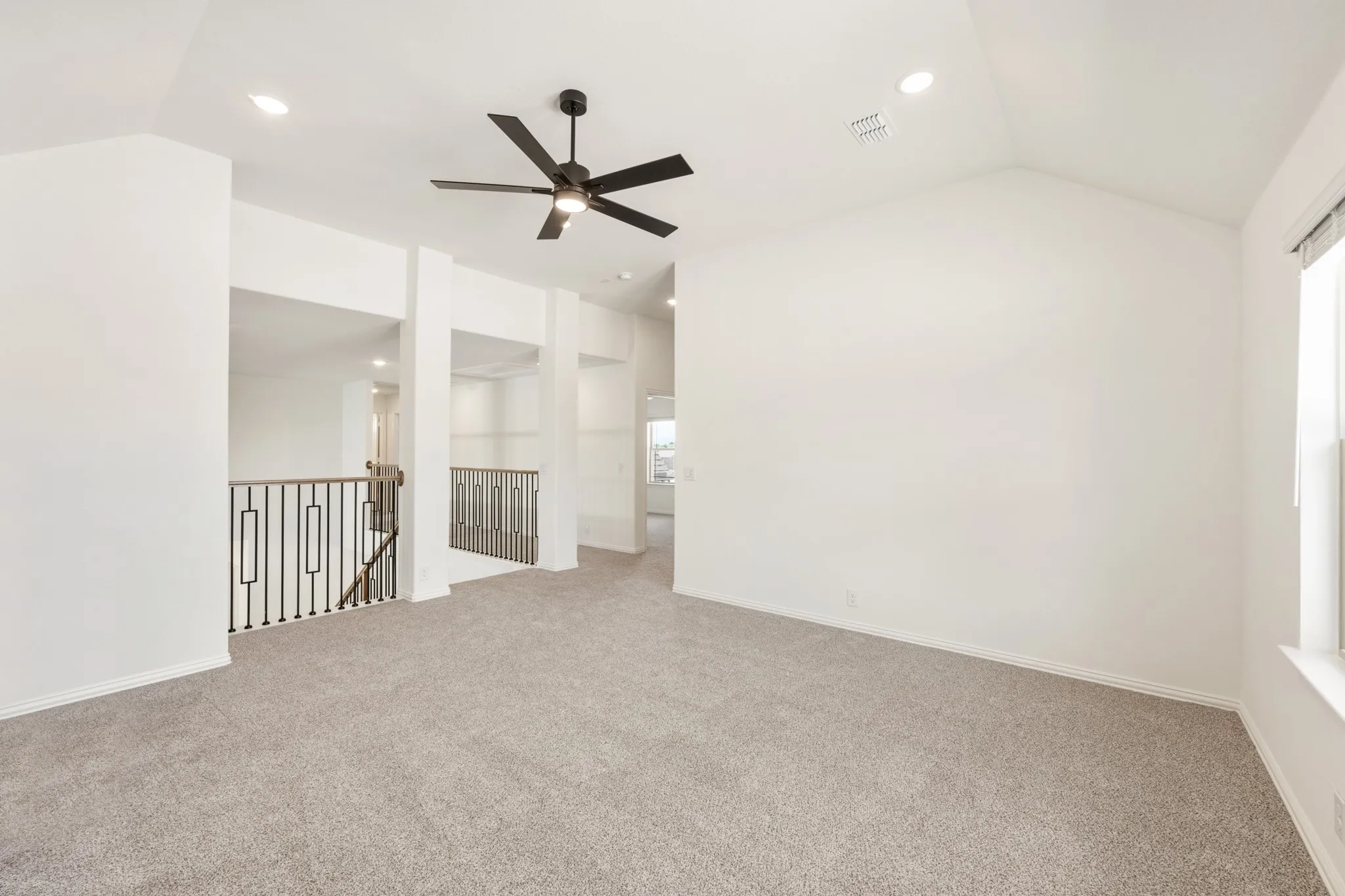 Single Family Residence For Sale in Ellis County , 3433 Nightingale Lane, Midlothian, Texas 76065, 4 Bedroom, 4 Bathroom, 2 Garage spaces, 3,485 Sqft, built in 2026, New Construction - Complete, mls#21164783, Real Estate Agent in Midlothian, Homes For Sale in Ellis county, Homes For Sale in Midlothian, Realtor in Midlothian Texas, Real Estate Brokerage Independent Realty Texas, Luminita Cordes Realtor