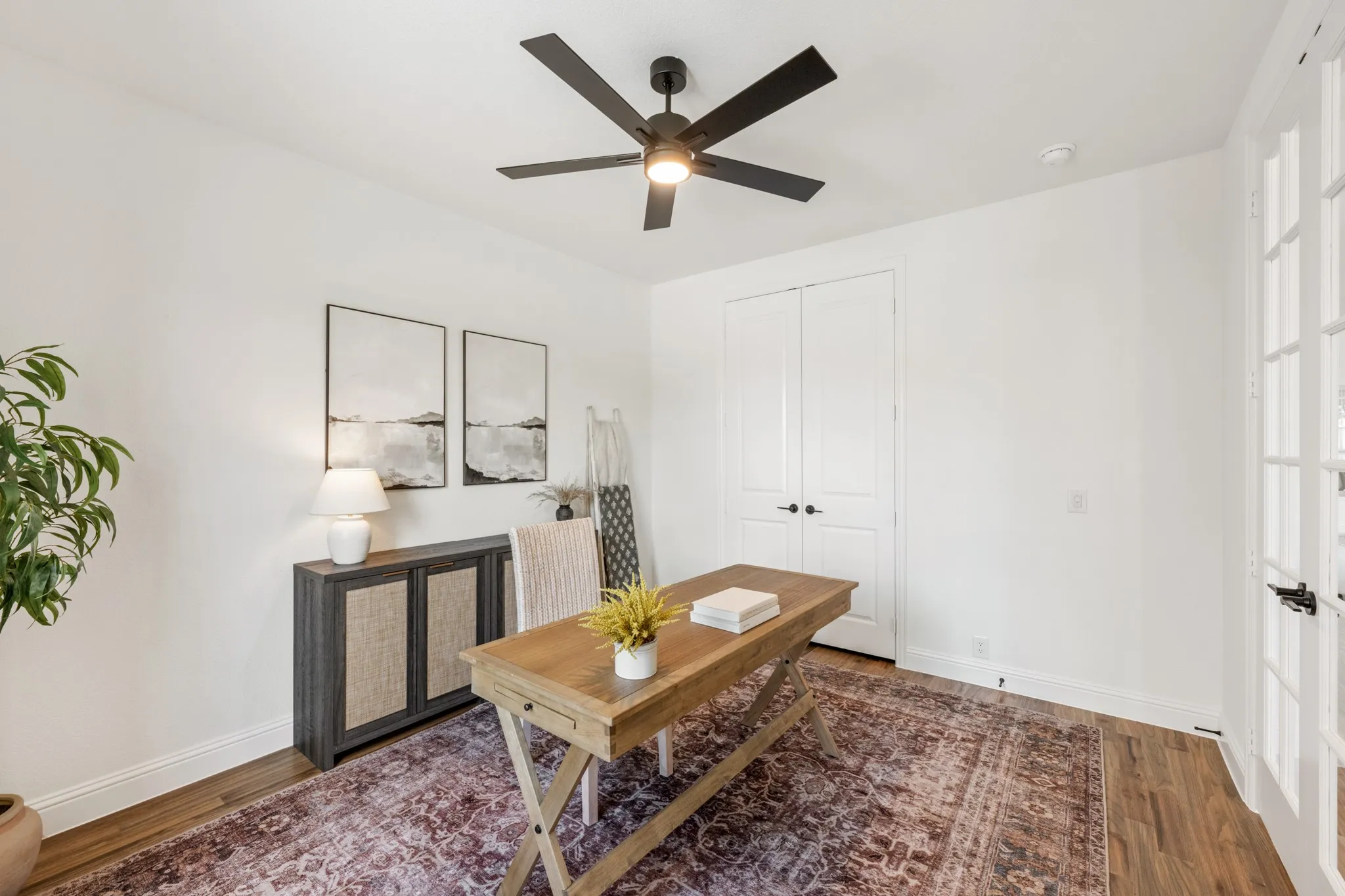 Single Family Residence For Sale in Ellis County , 3433 Nightingale Lane, Midlothian, Texas 76065, 4 Bedroom, 4 Bathroom, 2 Garage spaces, 3,485 Sqft, built in 2026, New Construction - Complete, mls#21164783, Real Estate Agent in Midlothian, Homes For Sale in Ellis county, Homes For Sale in Midlothian, Realtor in Midlothian Texas, Real Estate Brokerage Independent Realty Texas, Luminita Cordes Realtor