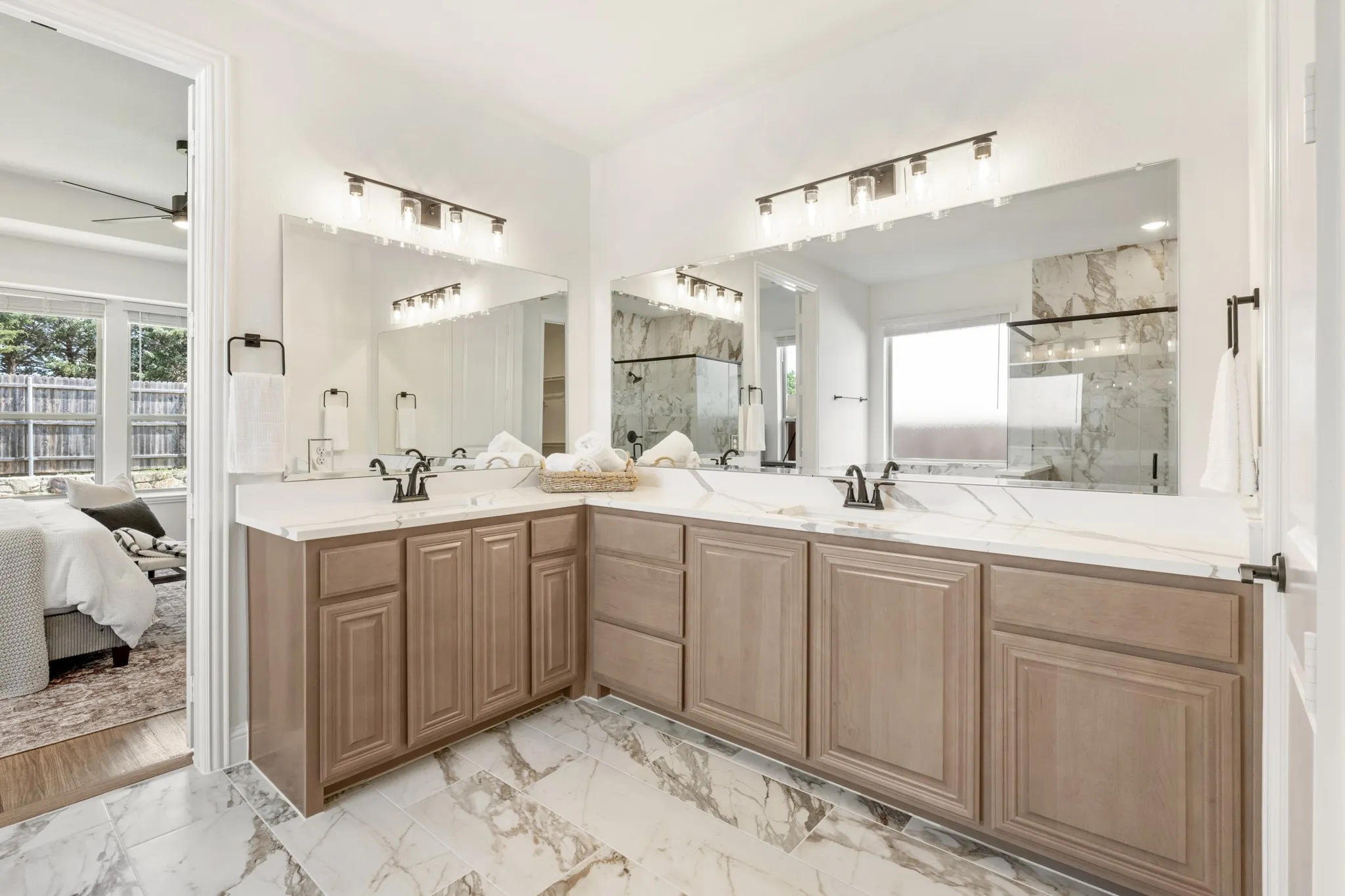 Single Family Residence For Sale in Ellis County , 3433 Nightingale Lane, Midlothian, Texas 76065, 4 Bedroom, 4 Bathroom, 2 Garage spaces, 3,485 Sqft, built in 2026, New Construction - Complete, mls#21164783, Real Estate Agent in Midlothian, Homes For Sale in Ellis county, Homes For Sale in Midlothian, Realtor in Midlothian Texas, Real Estate Brokerage Independent Realty Texas, Luminita Cordes Realtor