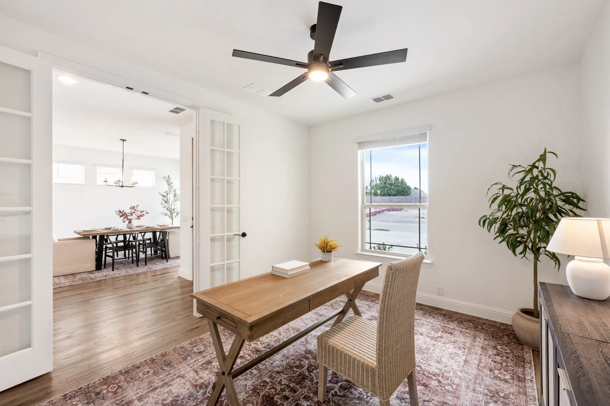 Single Family Residence For Sale in Ellis County , 3433 Nightingale Lane, Midlothian, Texas 76065, 4 Bedroom, 4 Bathroom, 2 Garage spaces, 3,485 Sqft, built in 2026, New Construction - Complete, mls#21164783, Real Estate Agent in Midlothian, Homes For Sale in Ellis county, Homes For Sale in Midlothian, Realtor in Midlothian Texas, Real Estate Brokerage Independent Realty Texas, Luminita Cordes Realtor