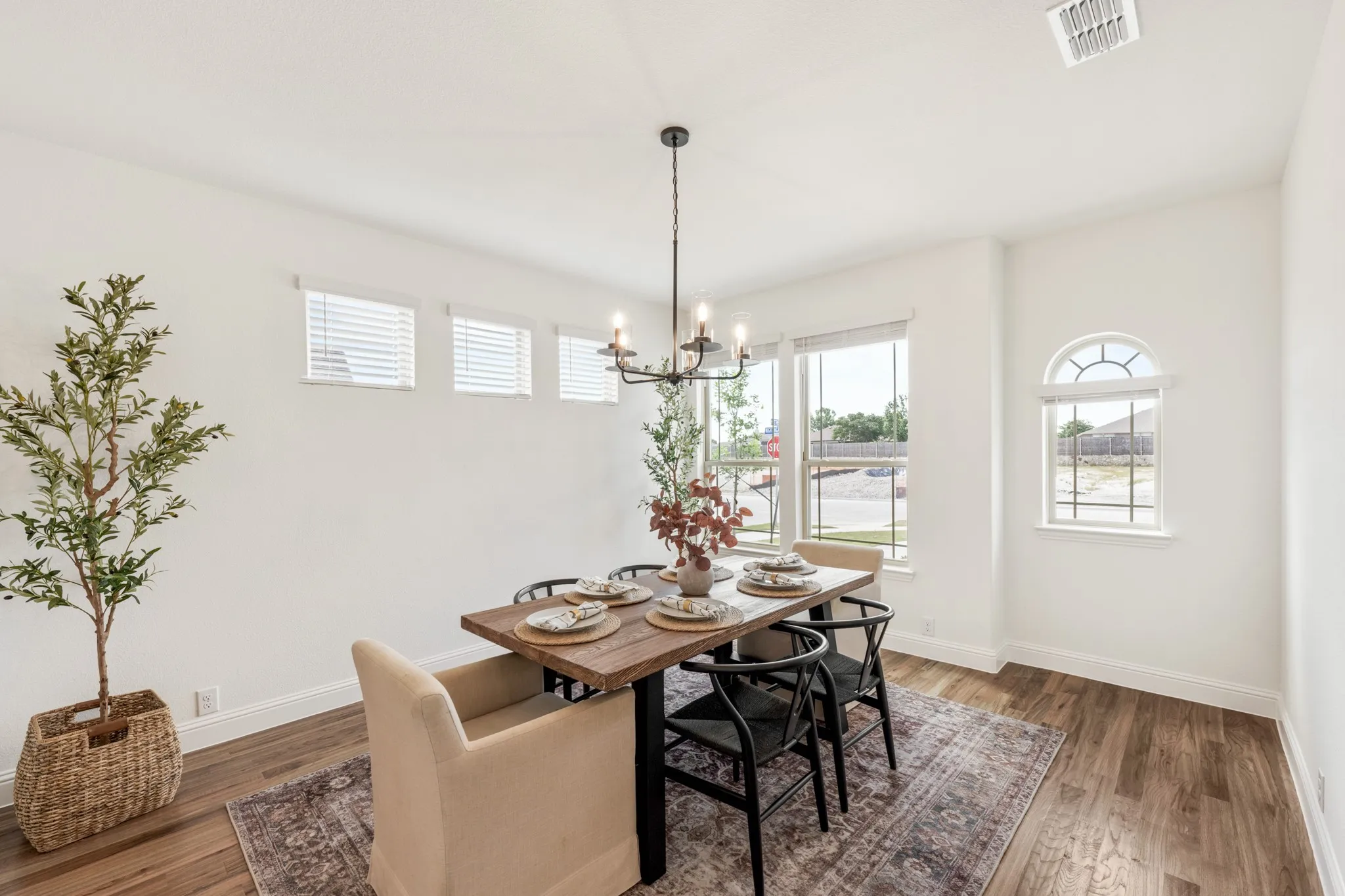 Single Family Residence For Sale in Ellis County , 3433 Nightingale Lane, Midlothian, Texas 76065, 4 Bedroom, 4 Bathroom, 2 Garage spaces, 3,485 Sqft, built in 2026, New Construction - Complete, mls#21164783, Real Estate Agent in Midlothian, Homes For Sale in Ellis county, Homes For Sale in Midlothian, Realtor in Midlothian Texas, Real Estate Brokerage Independent Realty Texas, Luminita Cordes Realtor
