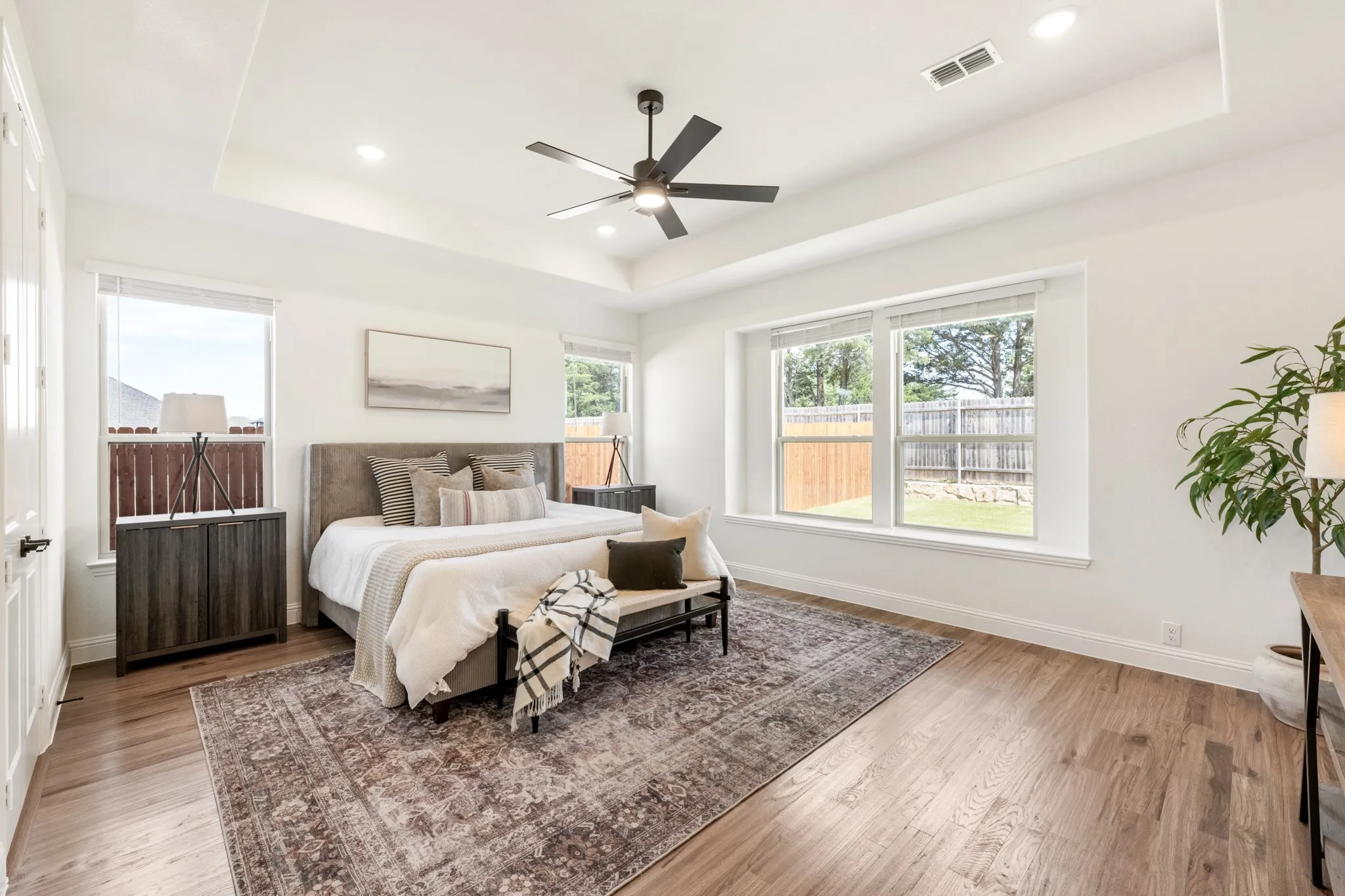 Single Family Residence For Sale in Ellis County , 3433 Nightingale Lane, Midlothian, Texas 76065, 4 Bedroom, 4 Bathroom, 2 Garage spaces, 3,485 Sqft, built in 2026, New Construction - Complete, mls#21164783, Real Estate Agent in Midlothian, Homes For Sale in Ellis county, Homes For Sale in Midlothian, Realtor in Midlothian Texas, Real Estate Brokerage Independent Realty Texas, Luminita Cordes Realtor
