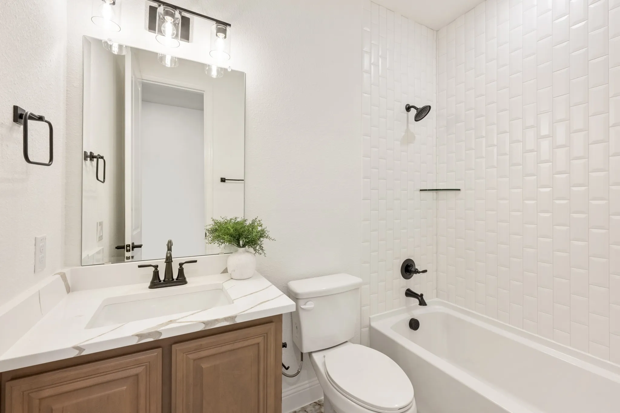 Single Family Residence For Sale in Ellis County , 3433 Nightingale Lane, Midlothian, Texas 76065, 4 Bedroom, 4 Bathroom, 2 Garage spaces, 3,485 Sqft, built in 2026, New Construction - Complete, mls#21164783, Real Estate Agent in Midlothian, Homes For Sale in Ellis county, Homes For Sale in Midlothian, Realtor in Midlothian Texas, Real Estate Brokerage Independent Realty Texas, Luminita Cordes Realtor