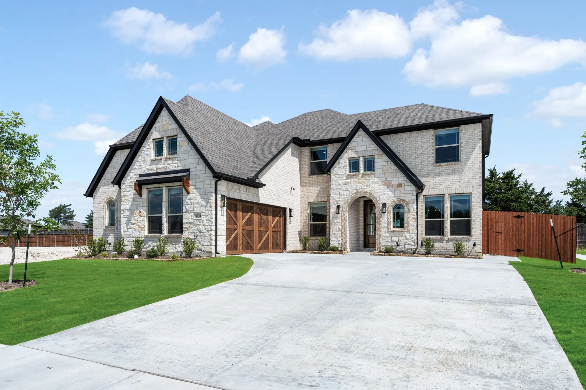 Single Family Residence For Sale in Ellis County , 3433 Nightingale Lane, Midlothian, Texas 76065, 4 Bedroom, 4 Bathroom, 2 Garage spaces, 3,485 Sqft, built in 2026, New Construction - Complete, mls#21164783, Real Estate Agent in Midlothian, Homes For Sale in Ellis county, Homes For Sale in Midlothian, Realtor in Midlothian Texas, Real Estate Brokerage Independent Realty Texas, Luminita Cordes Realtor