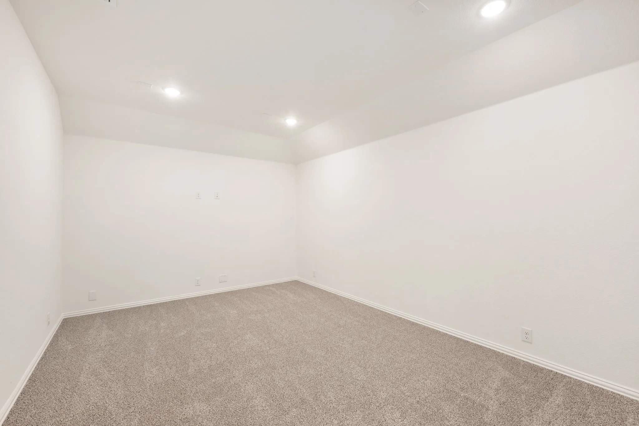 Single Family Residence For Sale in Ellis County , 3433 Nightingale Lane, Midlothian, Texas 76065, 4 Bedroom, 4 Bathroom, 2 Garage spaces, 3,485 Sqft, built in 2026, New Construction - Complete, mls#21164783, Real Estate Agent in Midlothian, Homes For Sale in Ellis county, Homes For Sale in Midlothian, Realtor in Midlothian Texas, Real Estate Brokerage Independent Realty Texas, Luminita Cordes Realtor