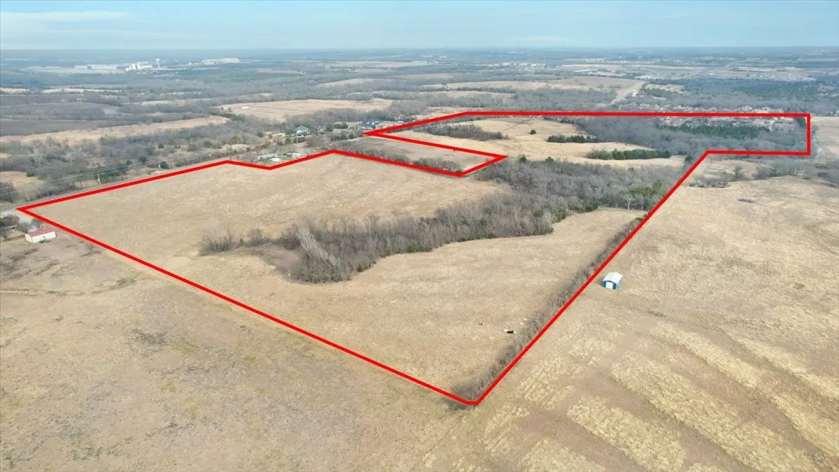 Unimproved Land For Sale in Grayson County , tbd Fm-902, Howe, Texas 75092, 0, 0, Garage spaces, 0 Sqft, built in 0, mls#21164951, Real Estate Agent in Howe, Homes For Sale in Grayson county, Homes For Sale in Howe, Realtor in Howe Texas, Real Estate Brokerage Independent Realty Texas, Luminita Cordes Realtor