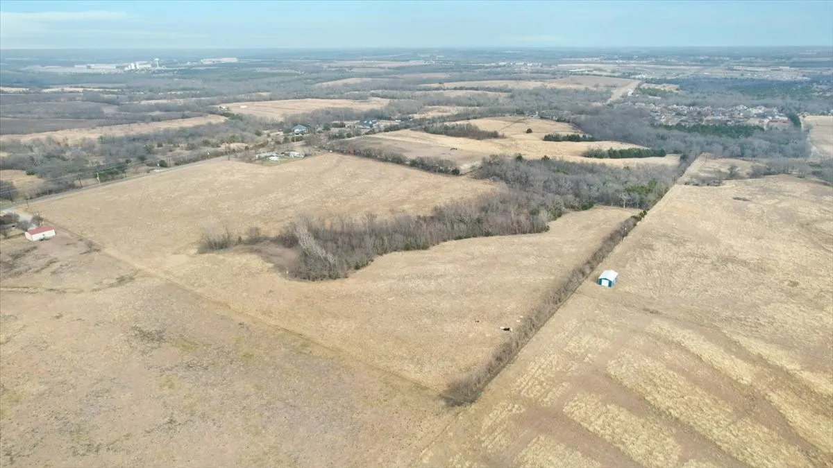 Unimproved Land For Sale in Grayson County , tbd Fm-902, Howe, Texas 75092, 0, 0, Garage spaces, 0 Sqft, built in 0, mls#21164951, Real Estate Agent in Howe, Homes For Sale in Grayson county, Homes For Sale in Howe, Realtor in Howe Texas, Real Estate Brokerage Independent Realty Texas, Luminita Cordes Realtor