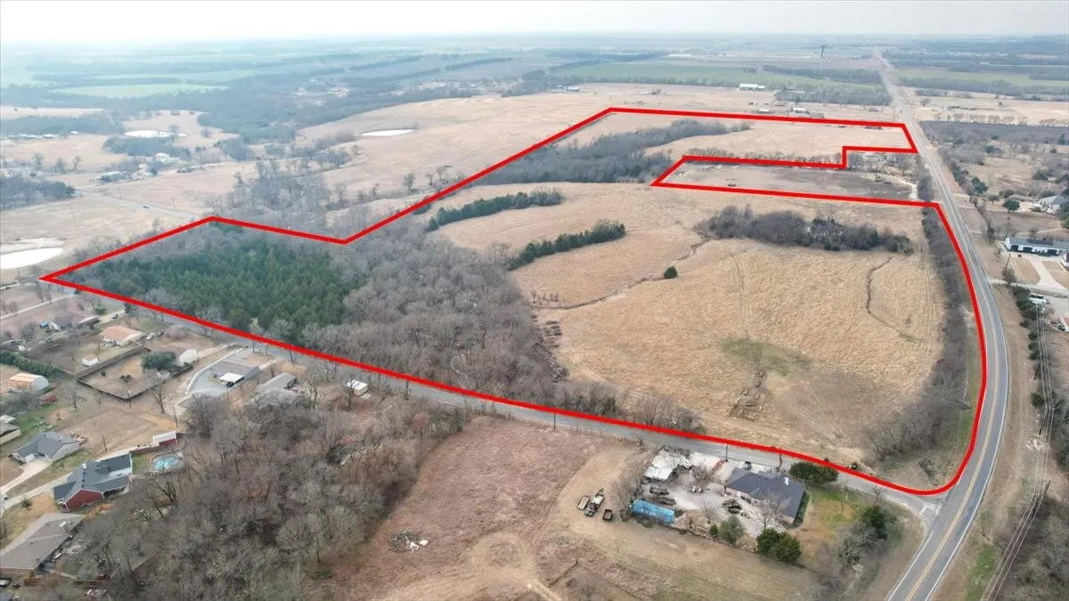 Unimproved Land For Sale in Grayson County , tbd Fm-902, Howe, Texas 75092, 0, 0, Garage spaces, 0 Sqft, built in 0, mls#21164951, Real Estate Agent in Howe, Homes For Sale in Grayson county, Homes For Sale in Howe, Realtor in Howe Texas, Real Estate Brokerage Independent Realty Texas, Luminita Cordes Realtor