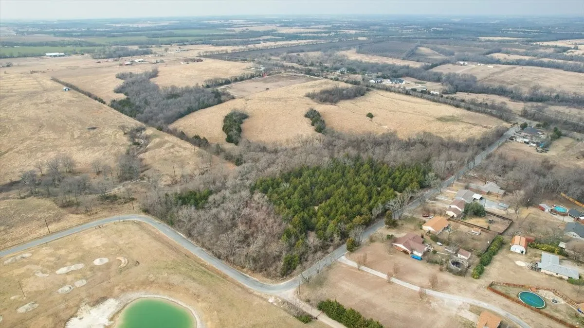 Unimproved Land For Sale in Grayson County , tbd Fm-902, Howe, Texas 75092, 0, 0, Garage spaces, 0 Sqft, built in 0, mls#21164951, Real Estate Agent in Howe, Homes For Sale in Grayson county, Homes For Sale in Howe, Realtor in Howe Texas, Real Estate Brokerage Independent Realty Texas, Luminita Cordes Realtor