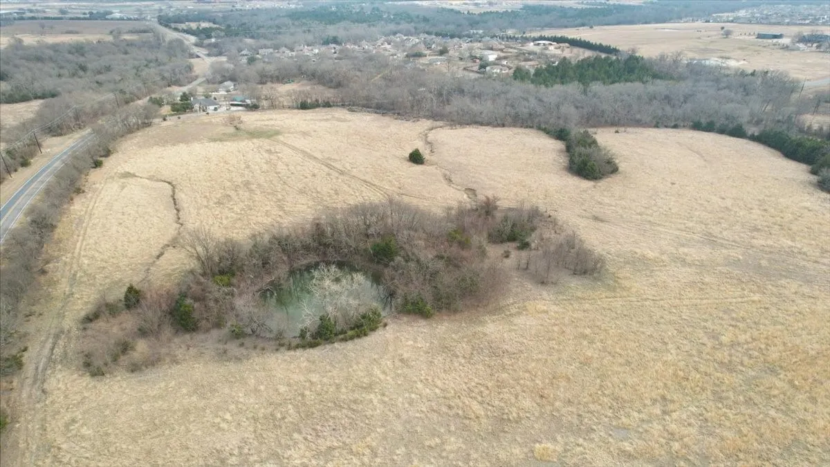 Unimproved Land For Sale in Grayson County , tbd Fm-902, Howe, Texas 75092, 0, 0, Garage spaces, 0 Sqft, built in 0, mls#21164951, Real Estate Agent in Howe, Homes For Sale in Grayson county, Homes For Sale in Howe, Realtor in Howe Texas, Real Estate Brokerage Independent Realty Texas, Luminita Cordes Realtor