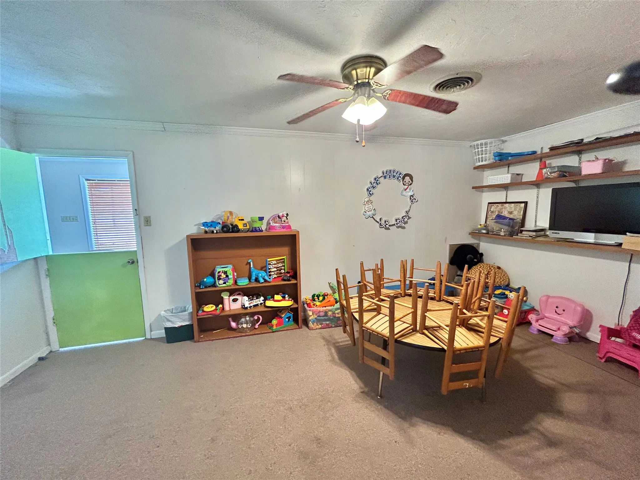 Business For Sale in Cooke County , 3404 N Grand Avenue, Gainesville, Texas 76240, 0, 0, Garage spaces, 11,000 Sqft, built in 1980, Preowned, mls#21164915, Real Estate Agent in Gainesville, Homes For Sale in Cooke county, Homes For Sale in Gainesville, Realtor in Gainesville Texas, Real Estate Brokerage Independent Realty Texas, Luminita Cordes Realtor