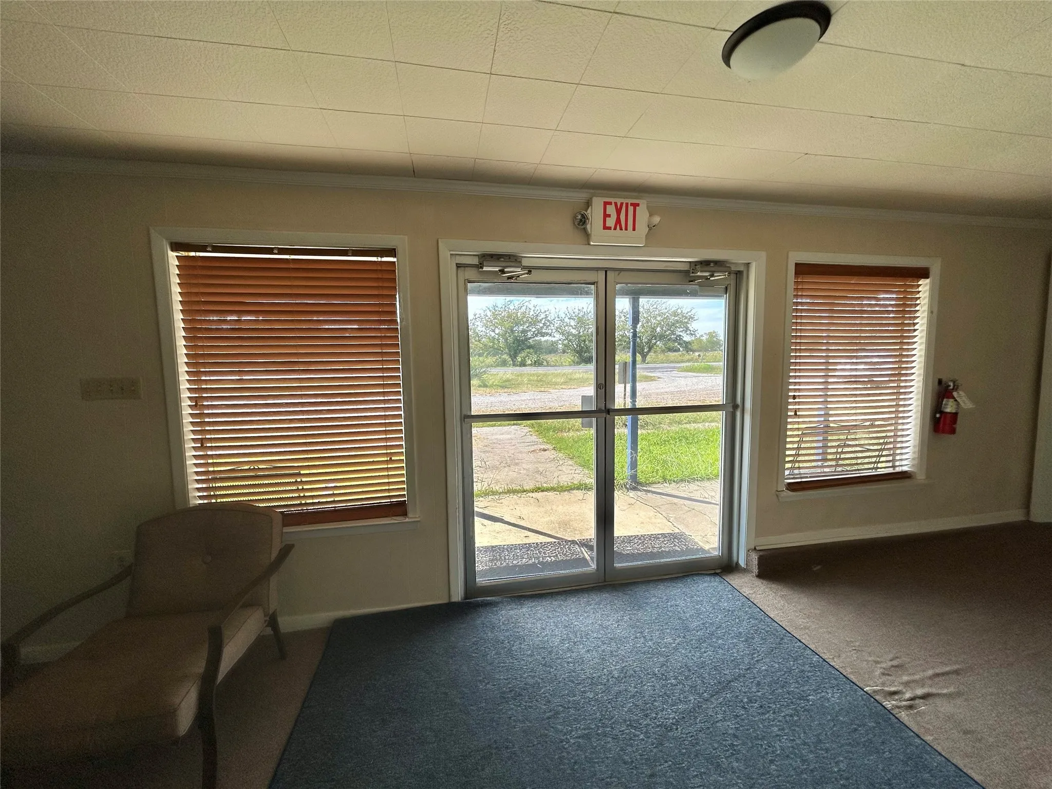 Business For Sale in Cooke County , 3404 N Grand Avenue, Gainesville, Texas 76240, 0, 0, Garage spaces, 11,000 Sqft, built in 1980, Preowned, mls#21164915, Real Estate Agent in Gainesville, Homes For Sale in Cooke county, Homes For Sale in Gainesville, Realtor in Gainesville Texas, Real Estate Brokerage Independent Realty Texas, Luminita Cordes Realtor