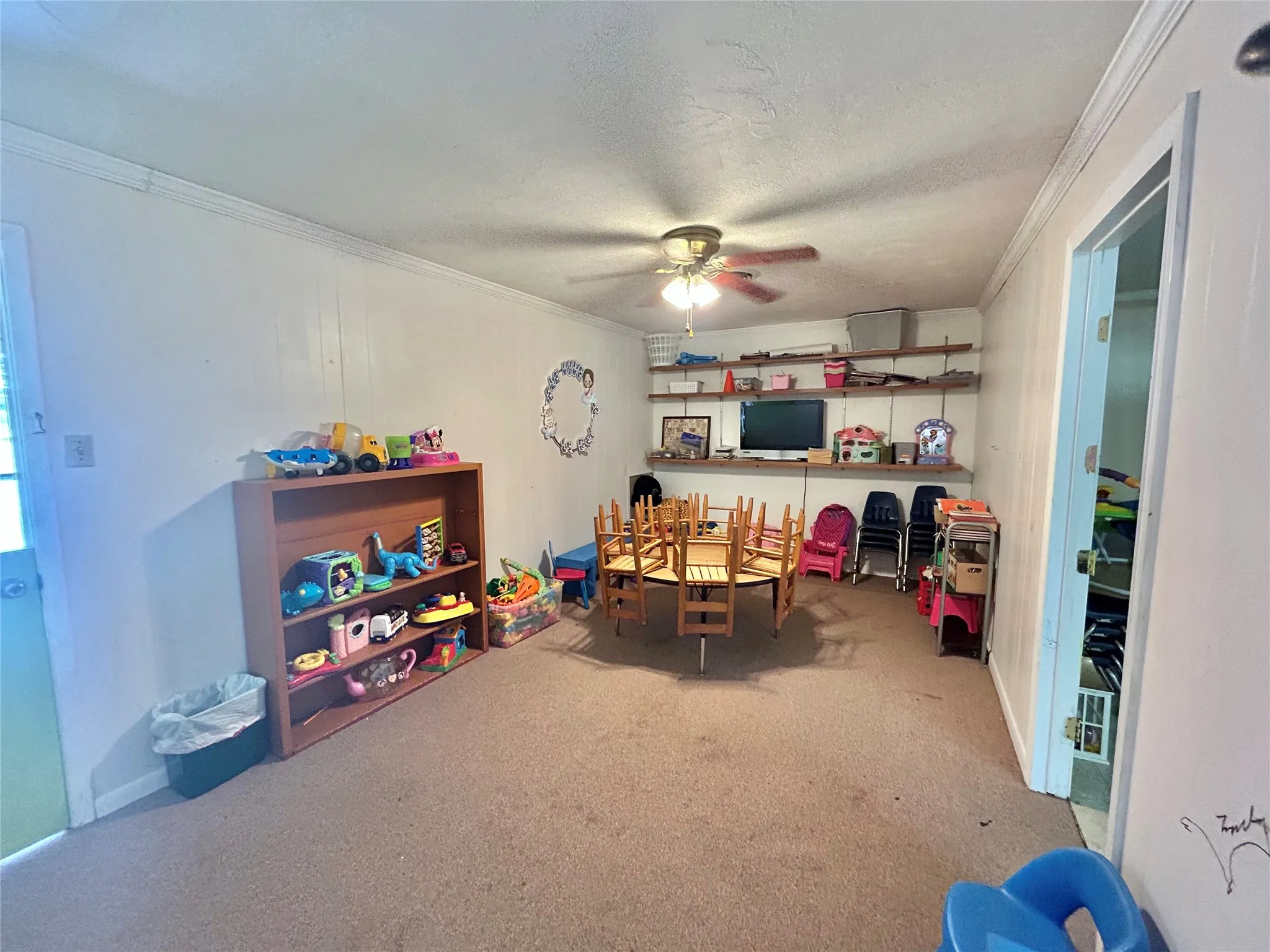 Business For Sale in Cooke County , 3404 N Grand Avenue, Gainesville, Texas 76240, 0, 0, Garage spaces, 11,000 Sqft, built in 1980, Preowned, mls#21164915, Real Estate Agent in Gainesville, Homes For Sale in Cooke county, Homes For Sale in Gainesville, Realtor in Gainesville Texas, Real Estate Brokerage Independent Realty Texas, Luminita Cordes Realtor