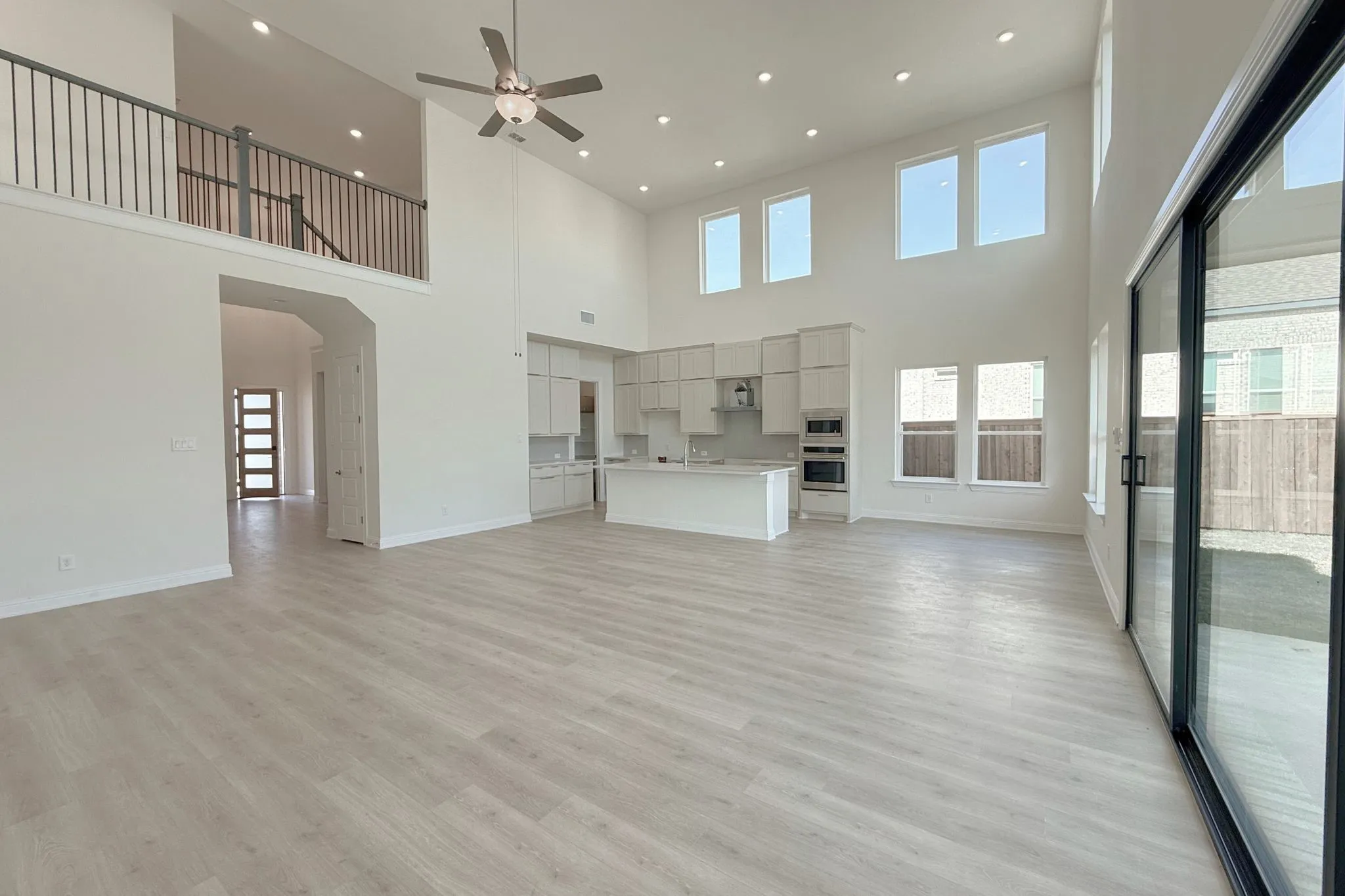 Single Family Residence For Sale in Kaufman County , 9813 Chesney Drive, Mesquite, Texas 75126, 5 Bedroom, 5 Bathroom, 2 Garage spaces, 3,417 Sqft, built in 2026, New Construction - Complete, mls#21165163, Real Estate Agent in Mesquite, Homes For Sale in Kaufman county, Homes For Sale in Mesquite, Realtor in Mesquite Texas, Real Estate Brokerage Independent Realty Texas, Luminita Cordes Realtor