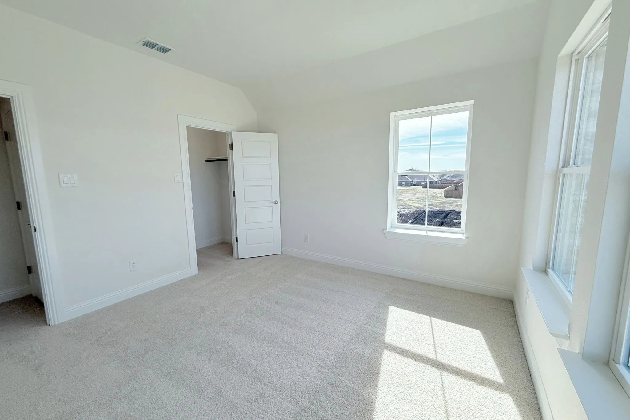 Single Family Residence For Sale in Kaufman County , 9813 Chesney Drive, Mesquite, Texas 75126, 5 Bedroom, 5 Bathroom, 2 Garage spaces, 3,417 Sqft, built in 2026, New Construction - Complete, mls#21165163, Real Estate Agent in Mesquite, Homes For Sale in Kaufman county, Homes For Sale in Mesquite, Realtor in Mesquite Texas, Real Estate Brokerage Independent Realty Texas, Luminita Cordes Realtor