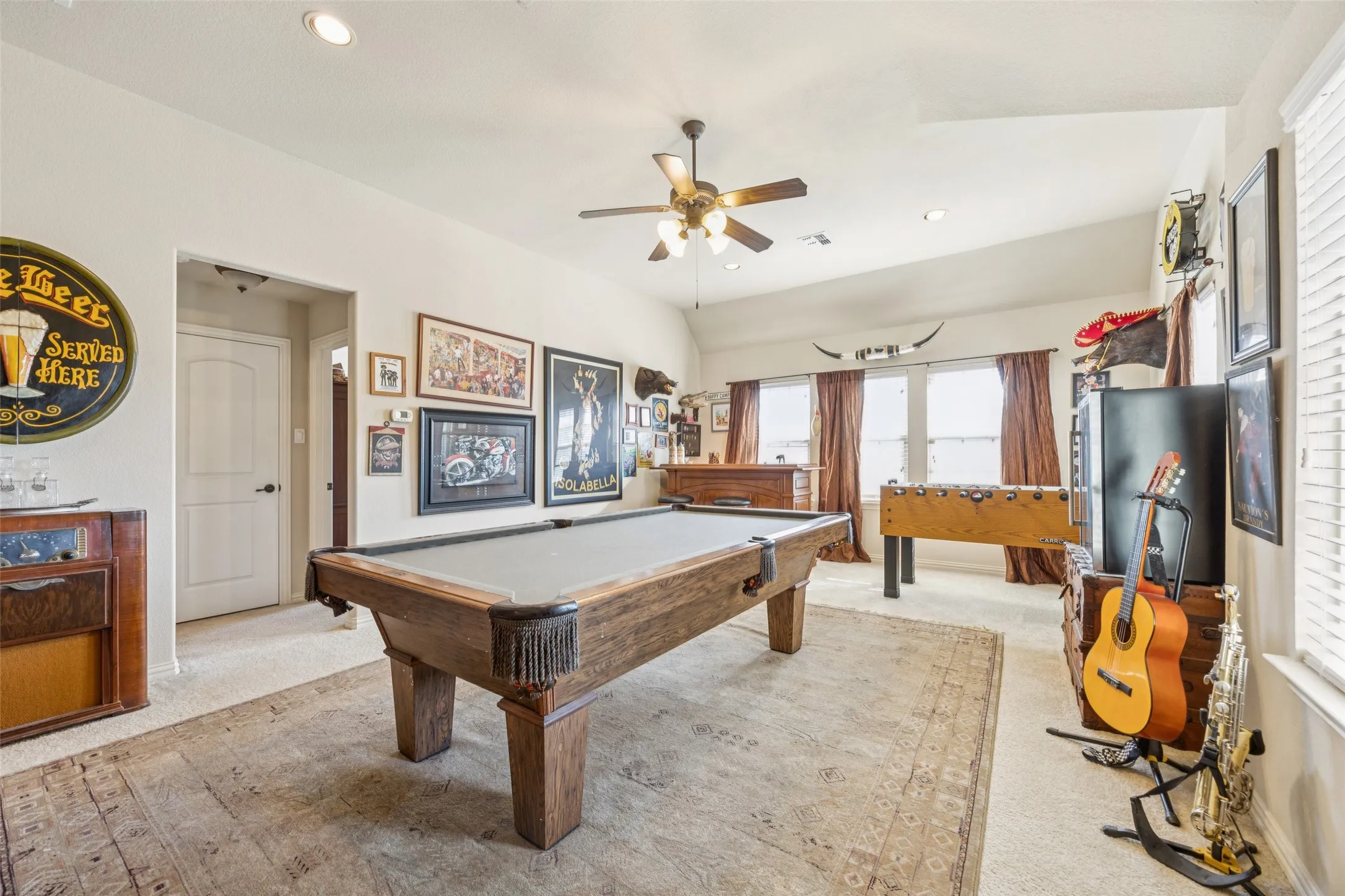 Single Family Residence For Sale in Collin County , 2260 Richmond Lane, Allen, Texas 75013, 5 Bedroom, 4 Bathroom, 3 Garage spaces, 4,025 Sqft, built in 2009, Preowned, mls#21160968, Real Estate Agent in Allen, Homes For Sale in Collin county, Homes For Sale in Allen, Realtor in Allen Texas, Real Estate Brokerage Independent Realty Texas, Luminita Cordes Realtor