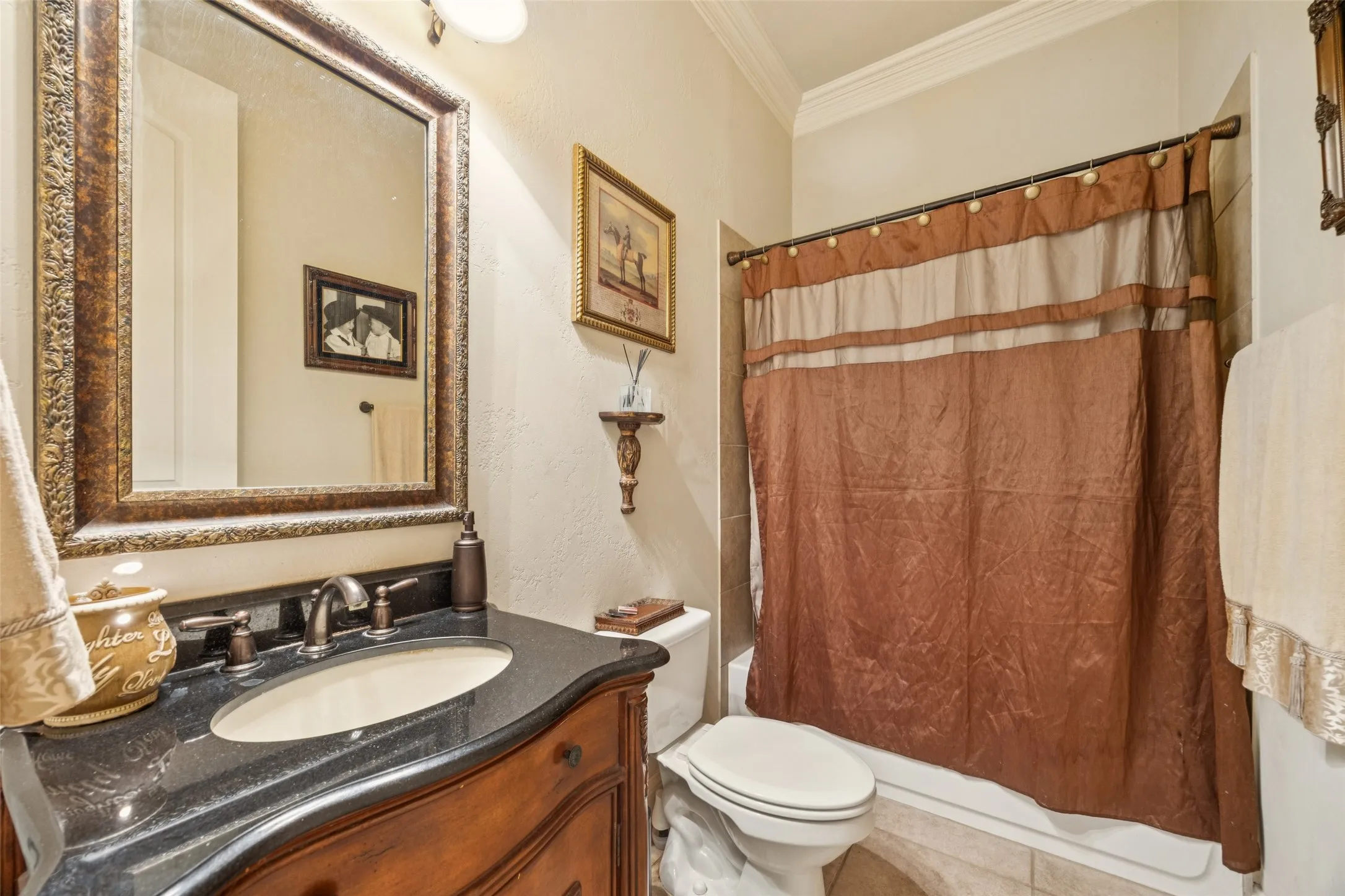 Single Family Residence For Sale in Collin County , 2260 Richmond Lane, Allen, Texas 75013, 5 Bedroom, 4 Bathroom, 3 Garage spaces, 4,025 Sqft, built in 2009, Preowned, mls#21160968, Real Estate Agent in Allen, Homes For Sale in Collin county, Homes For Sale in Allen, Realtor in Allen Texas, Real Estate Brokerage Independent Realty Texas, Luminita Cordes Realtor