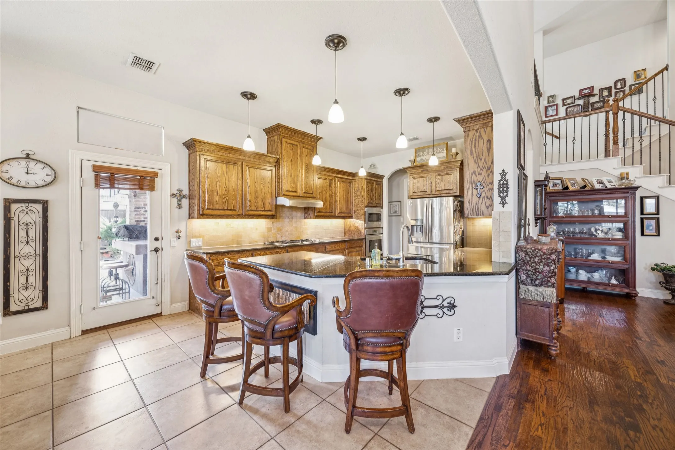 Single Family Residence For Sale in Collin County , 2260 Richmond Lane, Allen, Texas 75013, 5 Bedroom, 4 Bathroom, 3 Garage spaces, 4,025 Sqft, built in 2009, Preowned, mls#21160968, Real Estate Agent in Allen, Homes For Sale in Collin county, Homes For Sale in Allen, Realtor in Allen Texas, Real Estate Brokerage Independent Realty Texas, Luminita Cordes Realtor